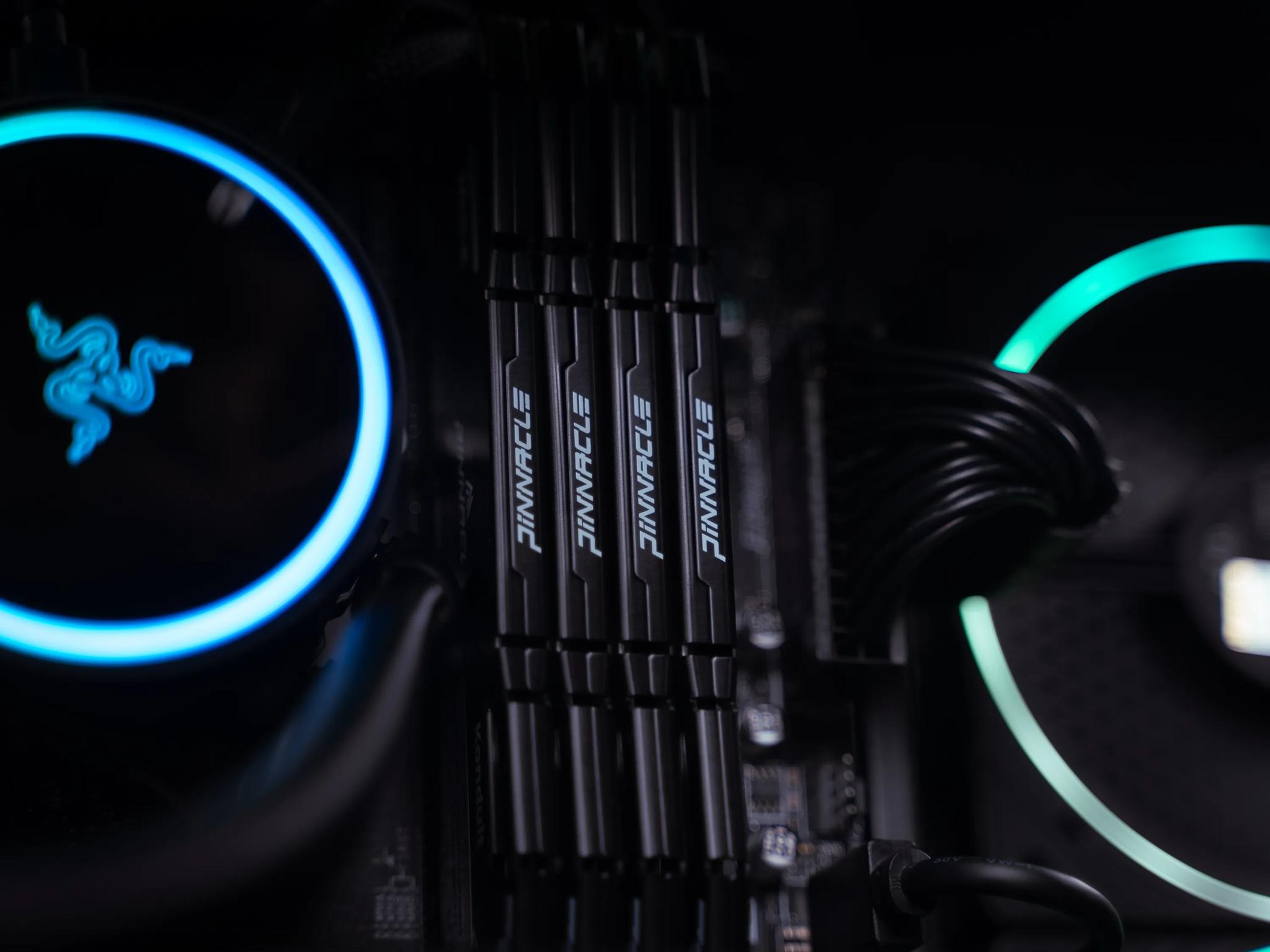 “Chrysochroa 2f” RX 7800 XT Ryzen 7 32GB Windows 11 2TB Gaming PC Powerhouse