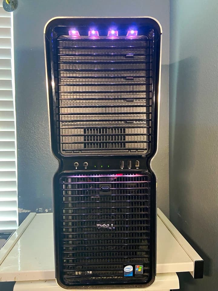 Dell XPS 720 Desktop Intel Core 2 duo 4 GB RAM 1TB HDD with Audio card NO OS