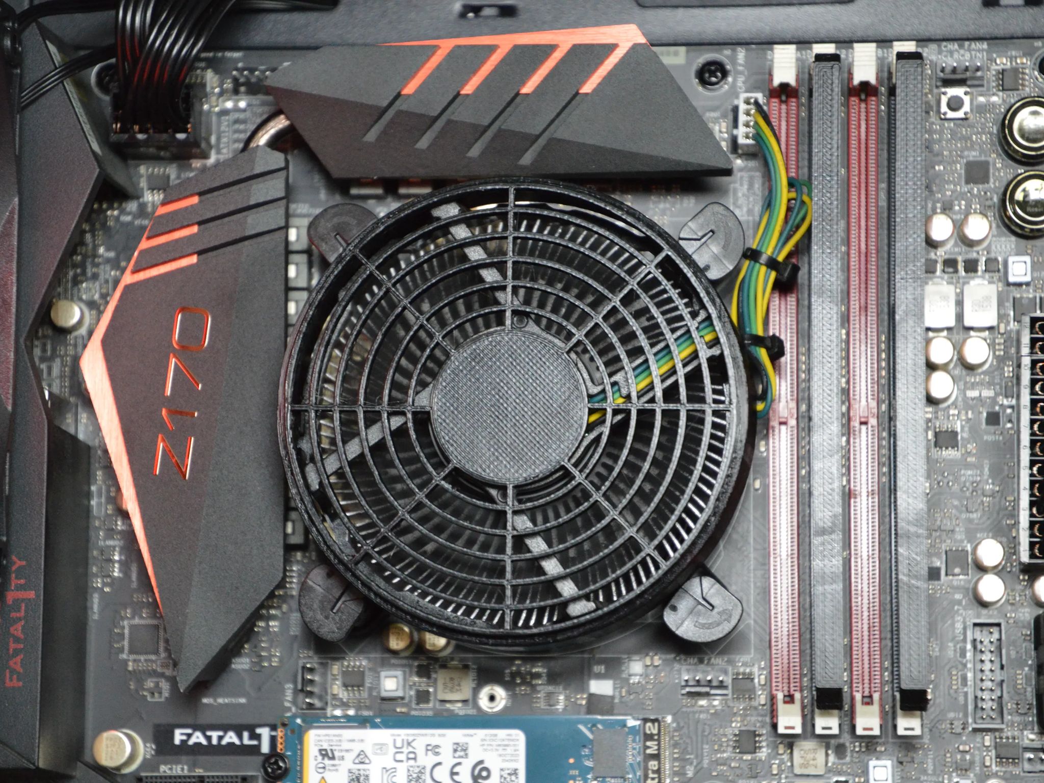 ⚫🔴| RX 570 4GB | INTEL i5 6500 | 16GB DDR4 RAM | 512GB NVME SSD | Crimson Night |