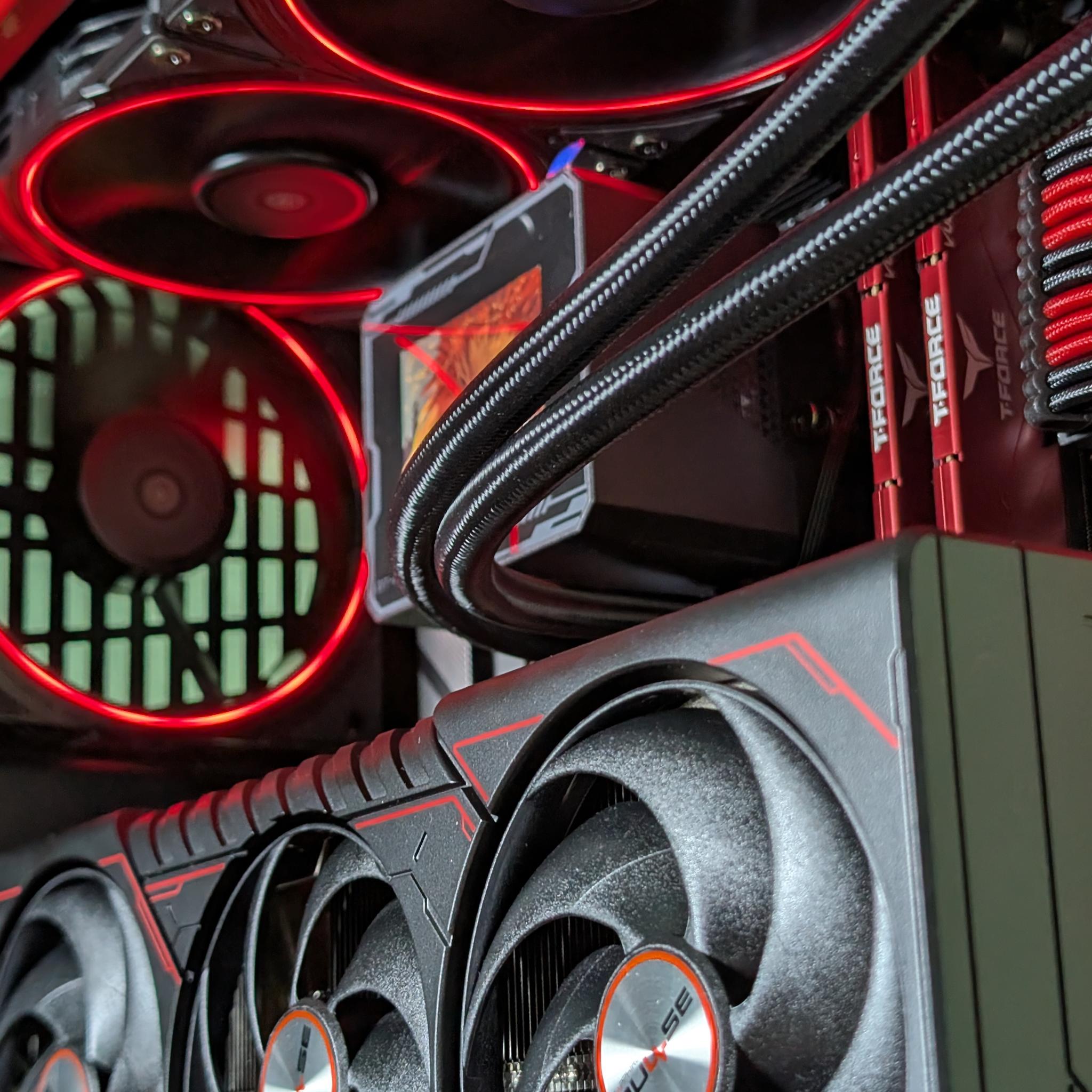 🟥⬛4K Gaming PC - RX 9070XT | Ryzen 7 7700X | 32GB DDR5 | 2TB SSD | Free Ship!