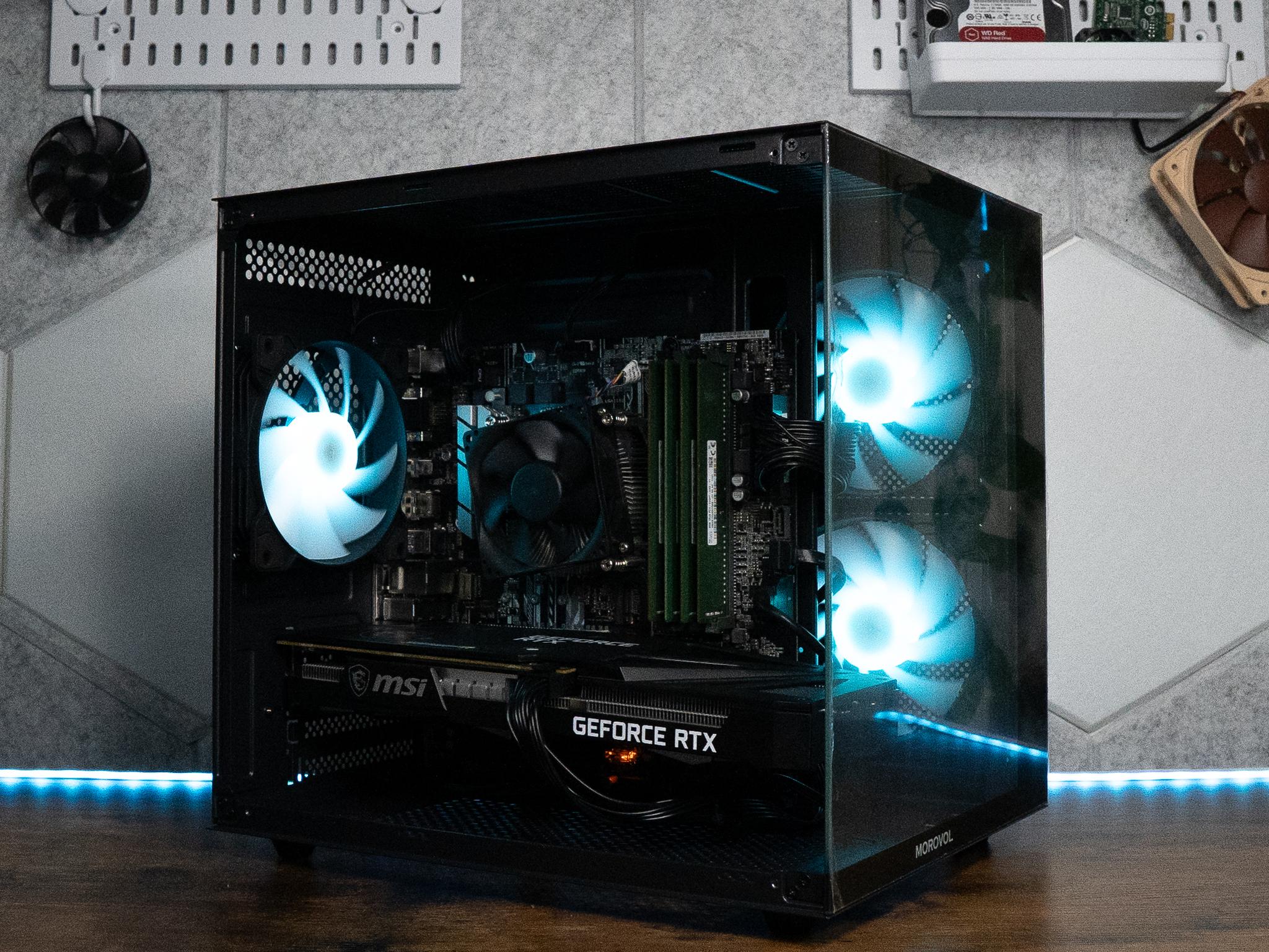 🌌🛰️ | MSI GAMING GeForce RTX 3060 12GB | INTEL i7 7700 | 32GB DDR4 RAM | 2TB SSD | Y2K Hero SILVER