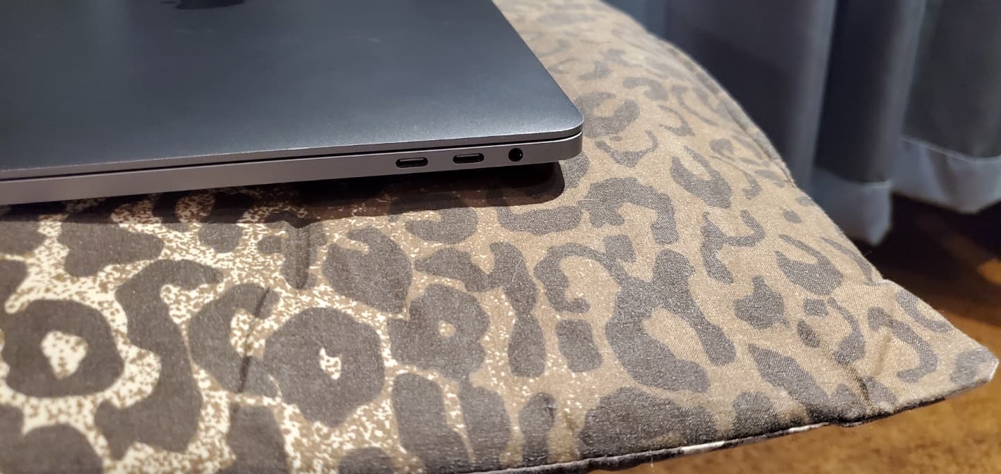 Apple MacBook Pro 16in 2019