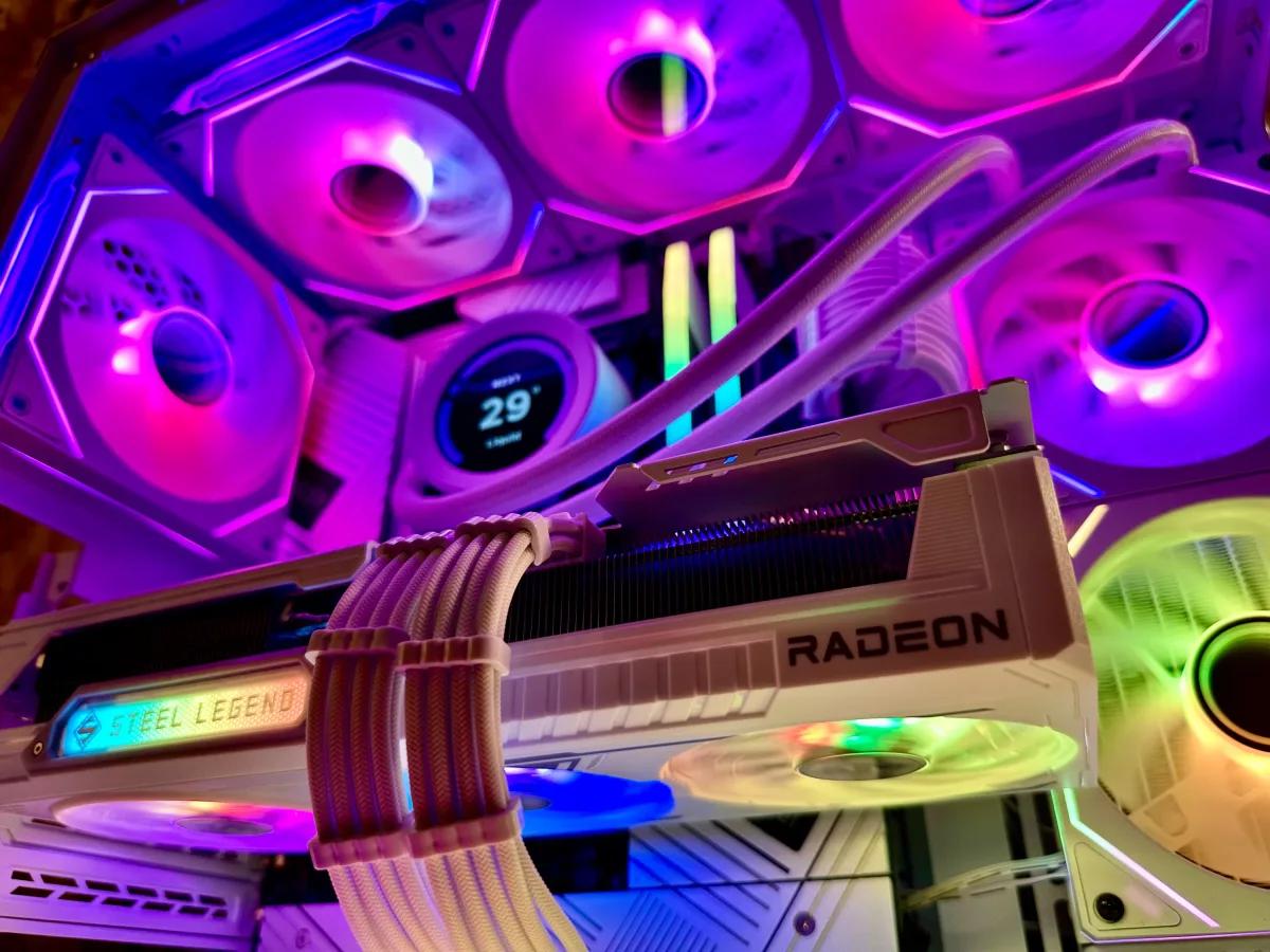 ❄️Whiteout 4K PC– Radeon 9070XT |i7-13700K | Z790 | 32GB DDR5 | 2TB Gen4