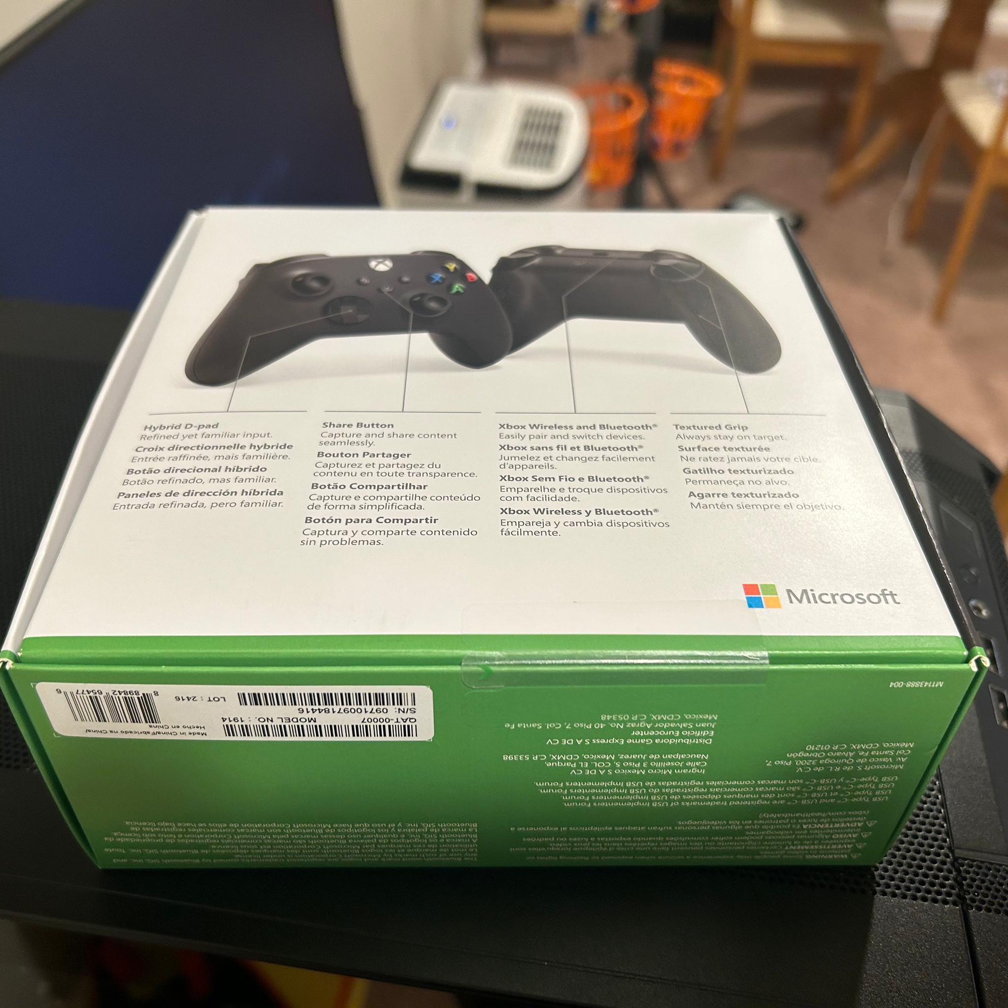 BRAND NEW XBOX Series X Controller