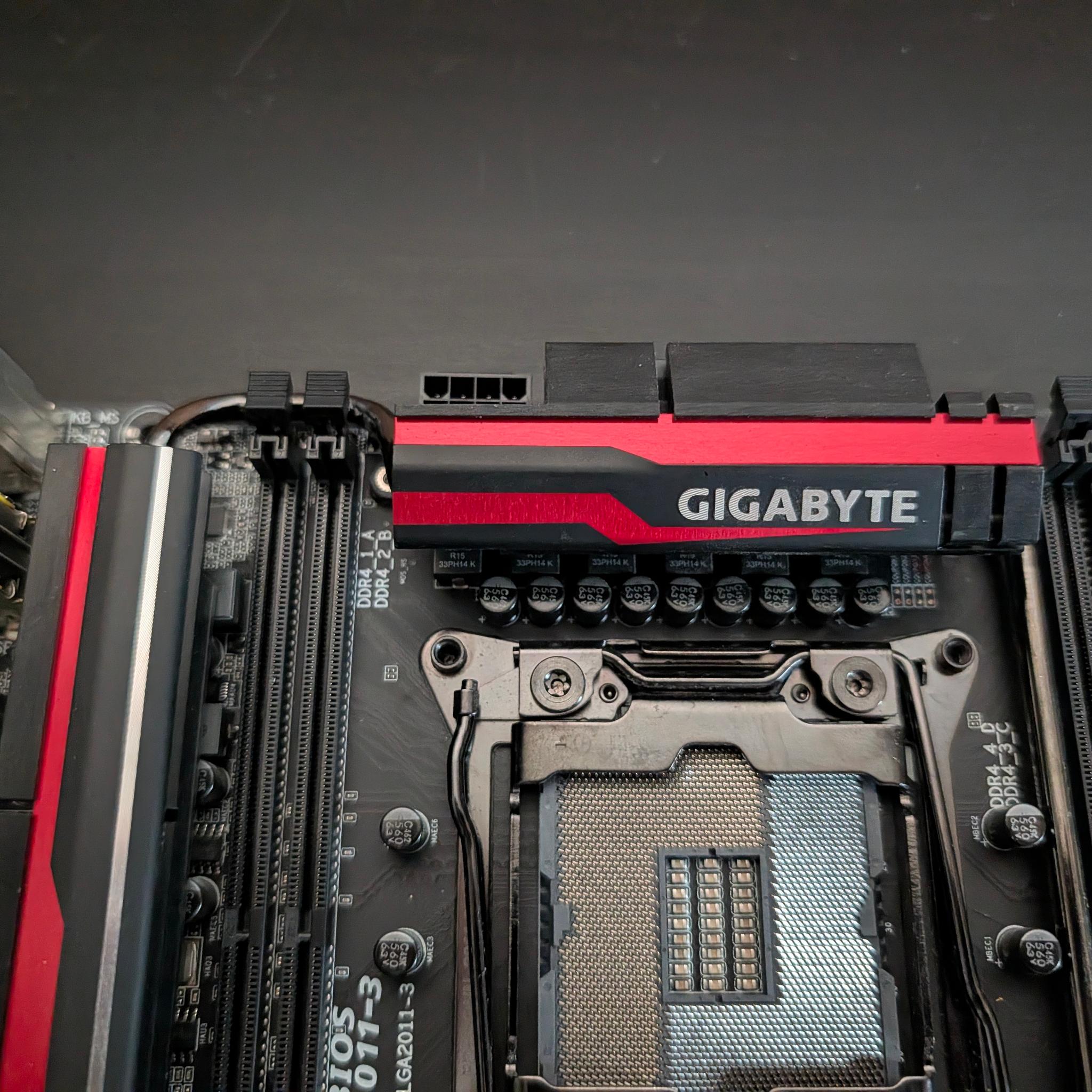 Gigabyte GA-X99M-Gaming 5 X99 LGA2011-3 DDR4 Motherboard