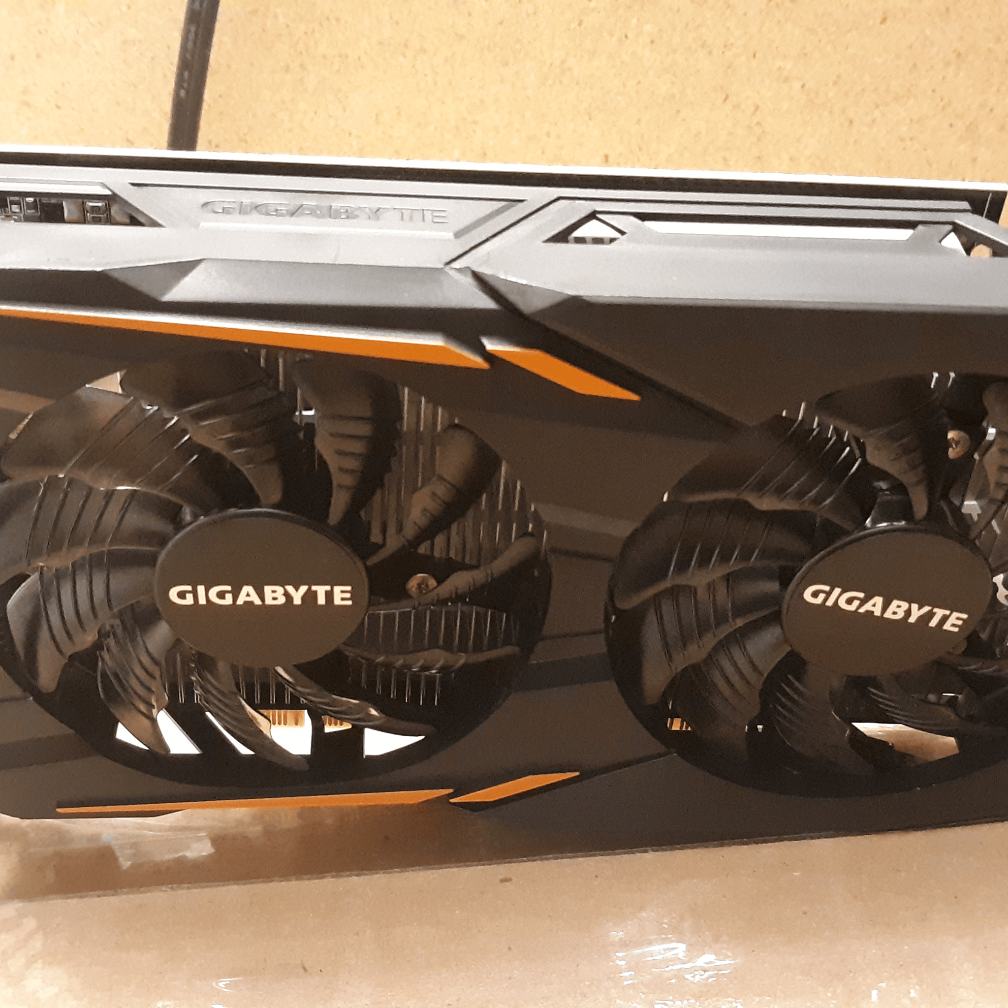 GIGABYTE GeForce GTX 1050 OC 2 GB GDDR5