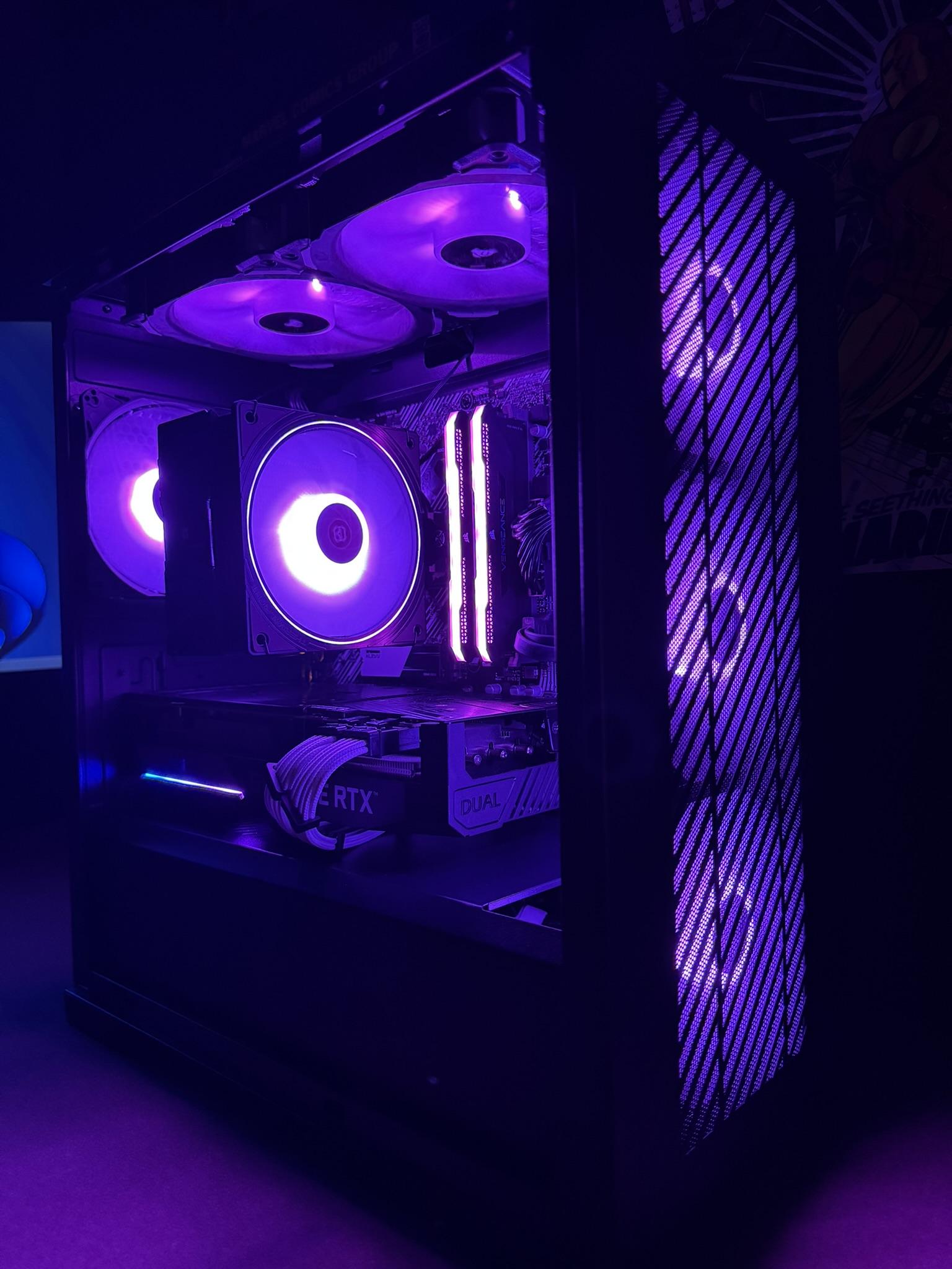 1440p Gaming Beast | RTX 3070 | Ryzen 7 3700X | 32GB DDR4 | WIFI