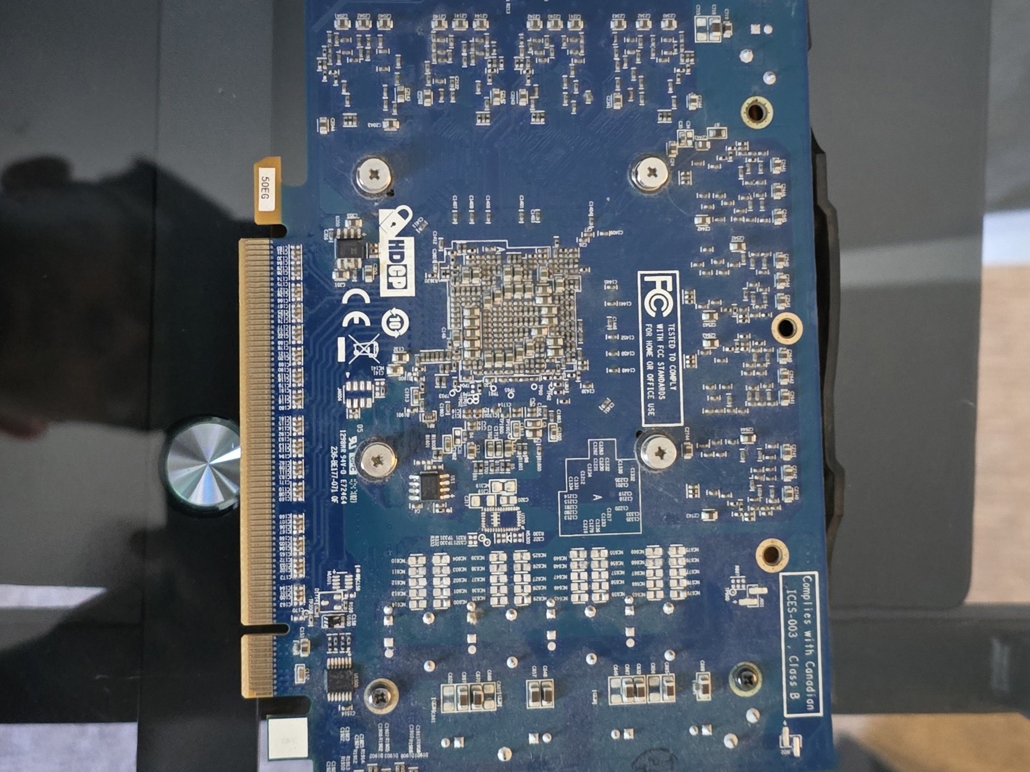 Radeon 5830 1GB