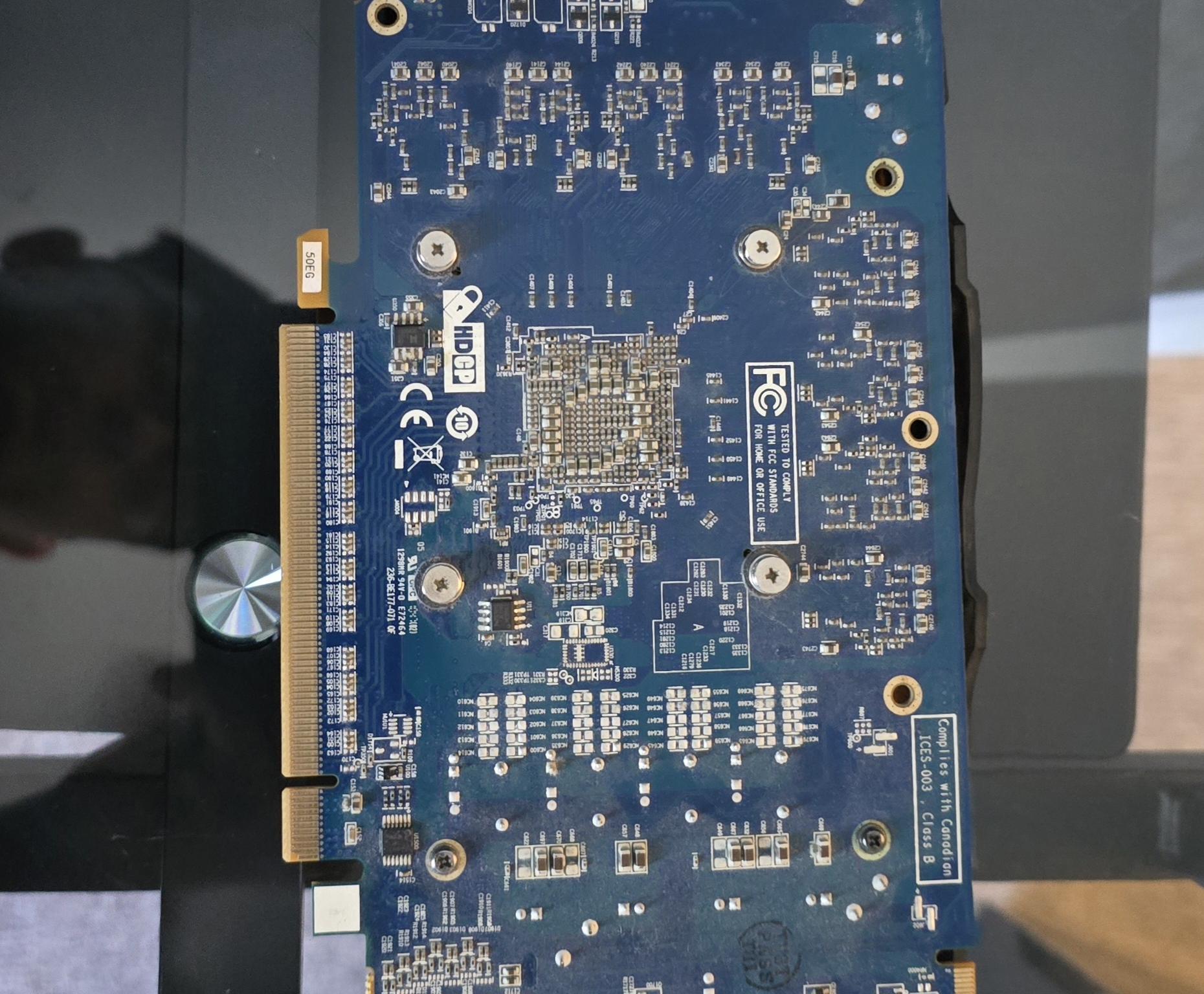Radeon 5830 1GB