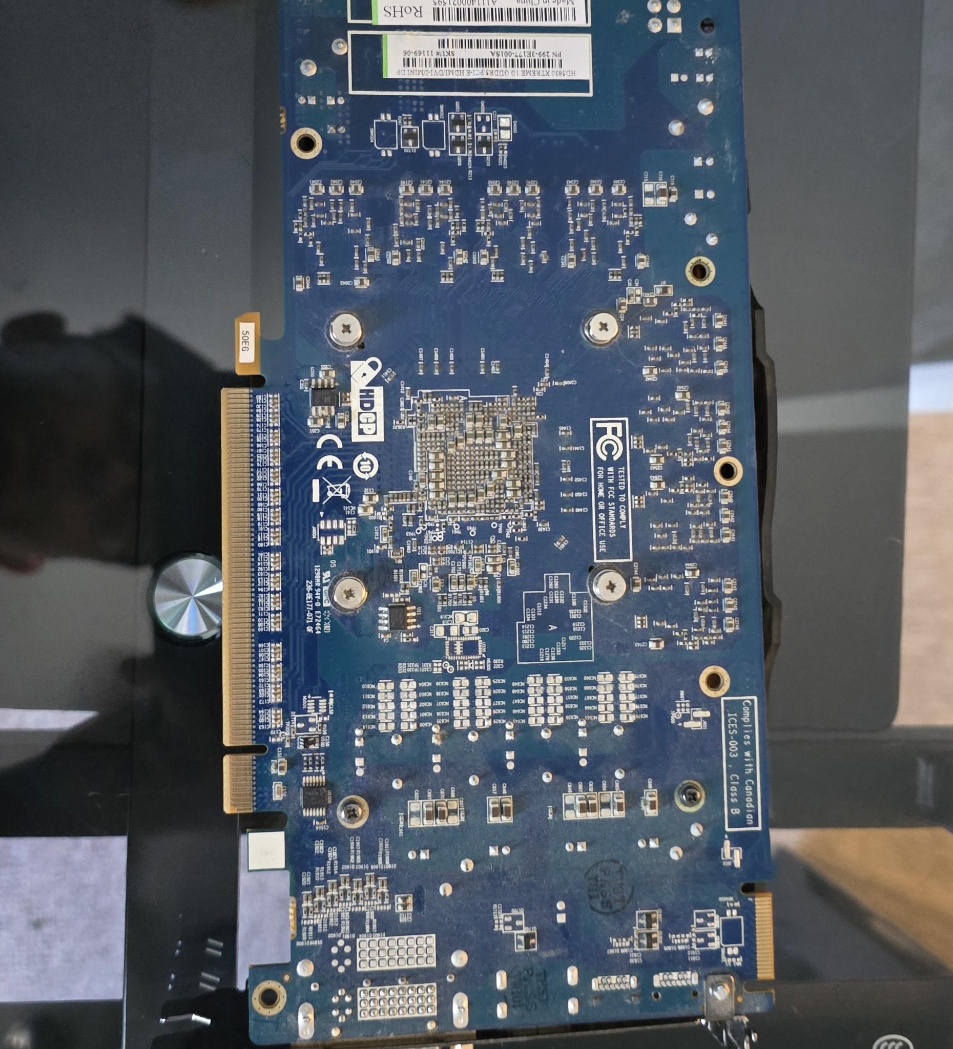 Radeon 5830 1GB