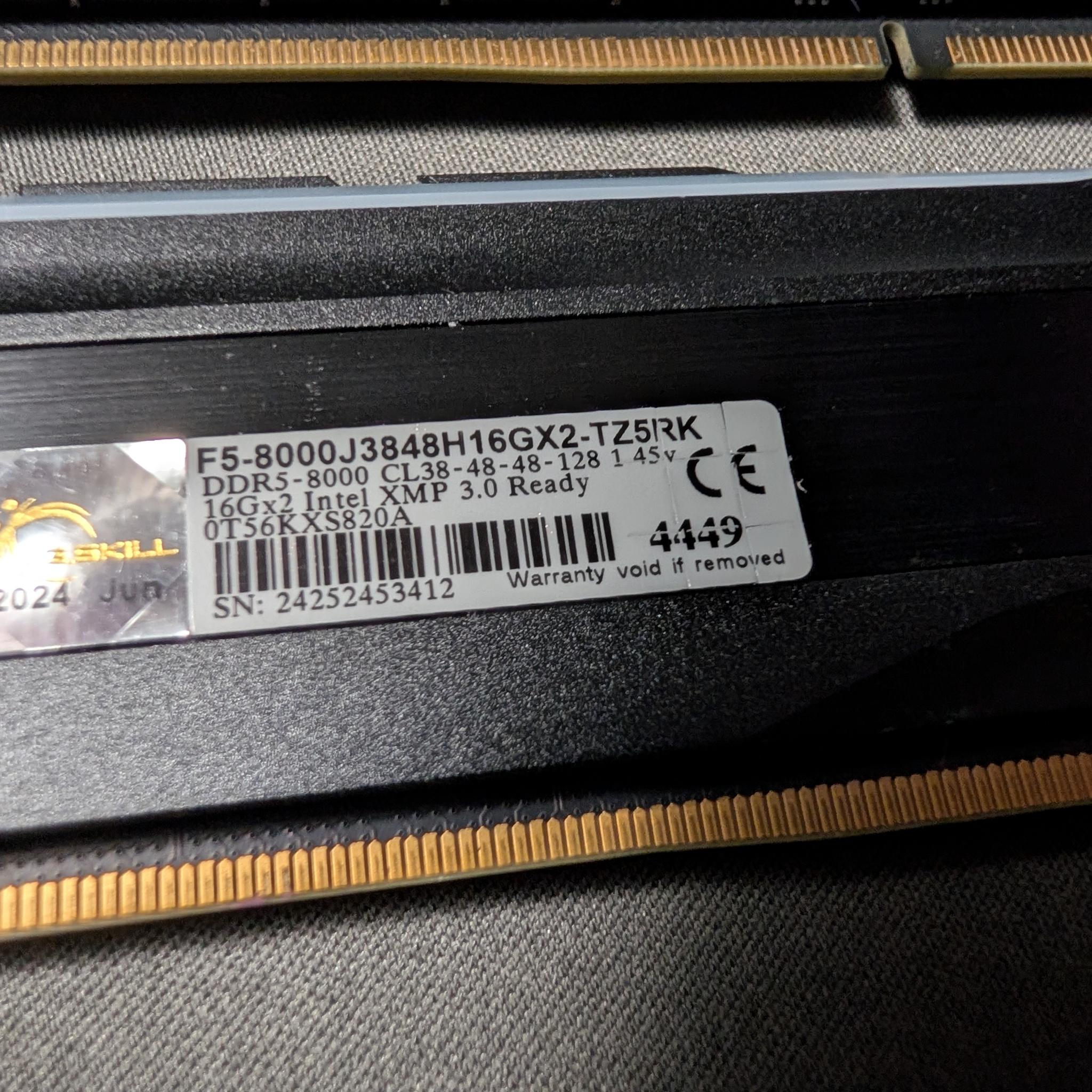 G.Skill Trident Z5 RGB 32 GB (2x16GB) DDR5 8000 RAM