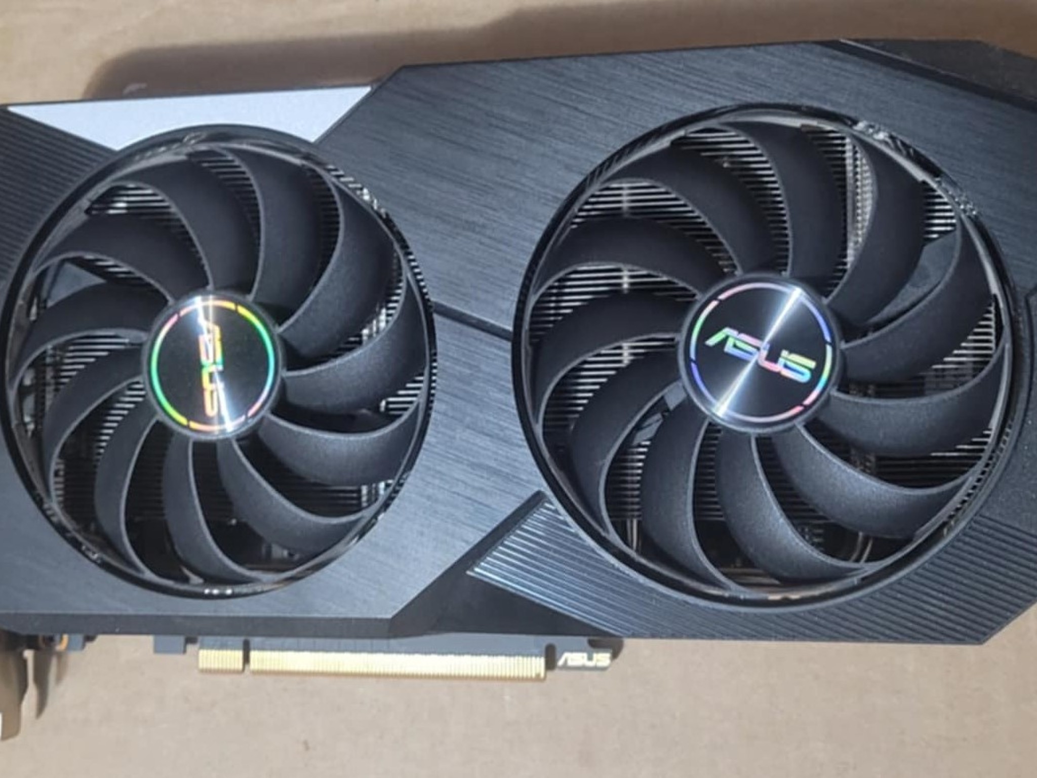 Asus Dual 6600 8GB GPU