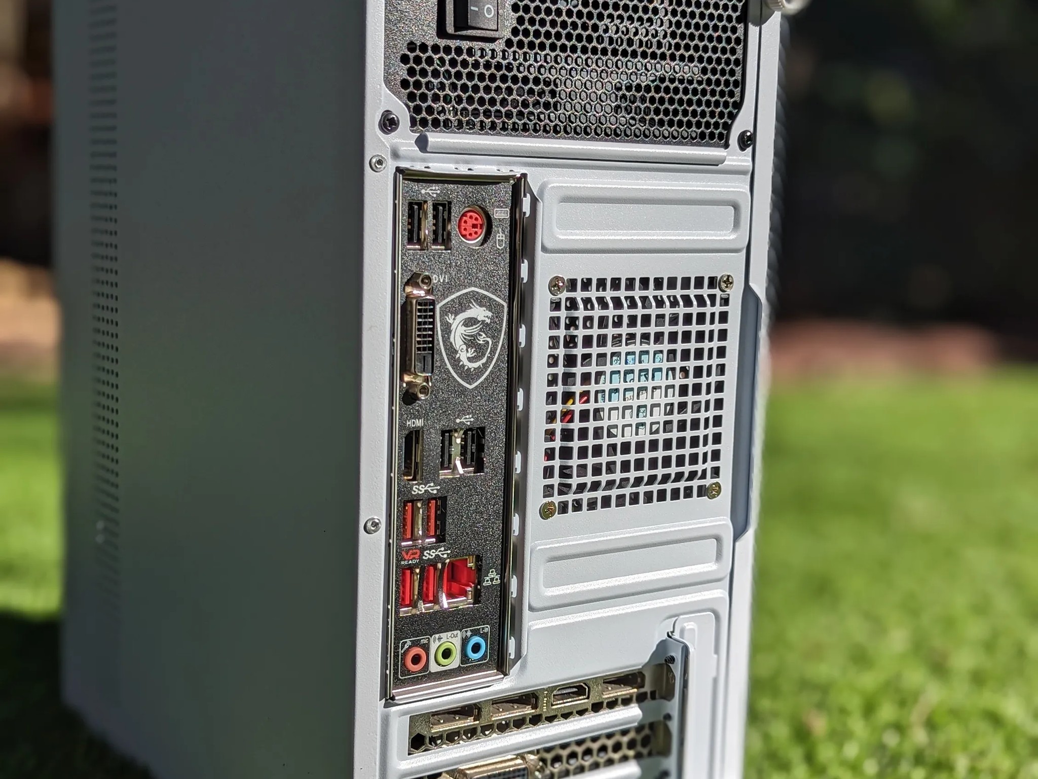 Tiny But Mighty GTX 1070 Ti 16GB RAM 512GB NVMe SSD