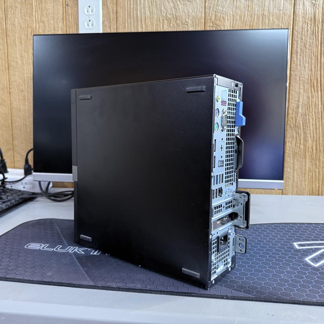 Dell OptiPlex 7060, i5, 16GB, 256 NVME, AMD RX 6400 LP - VERY LIGHT "Gaming" - Windows 11 PRO