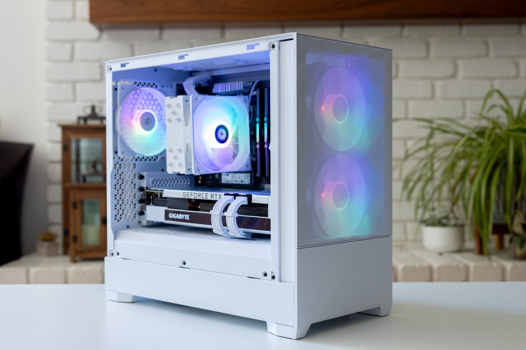 RTX 3070 Ti, Ryzen 5, WiFi, 1TB NVMe SSD, Gaming PC | Jawa