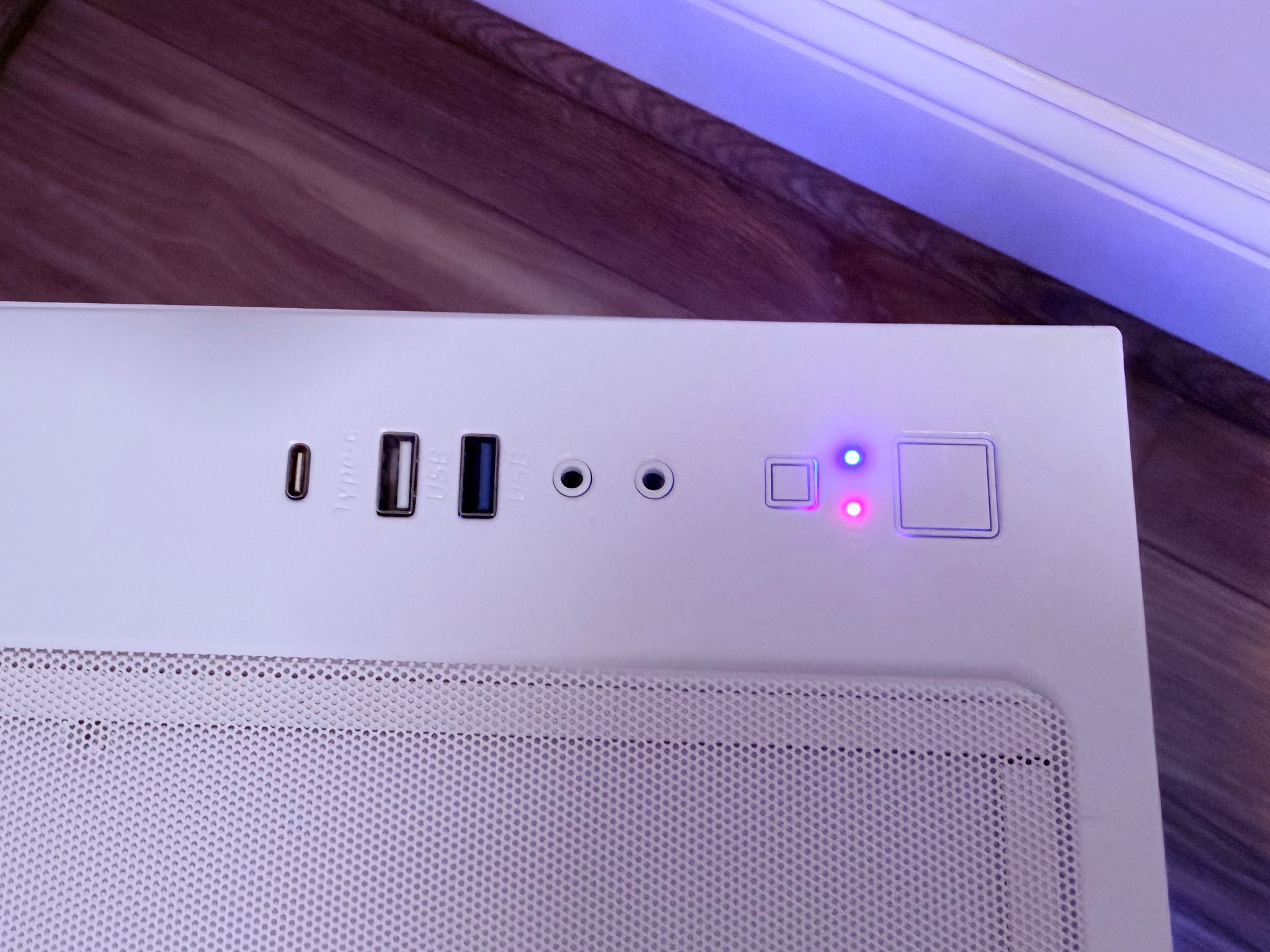 🌸"Prism Void"🌸| 1440p Gaming | RTX 5070 | Intel i7 14700KF | 32B DDR5 | 2tb Storage