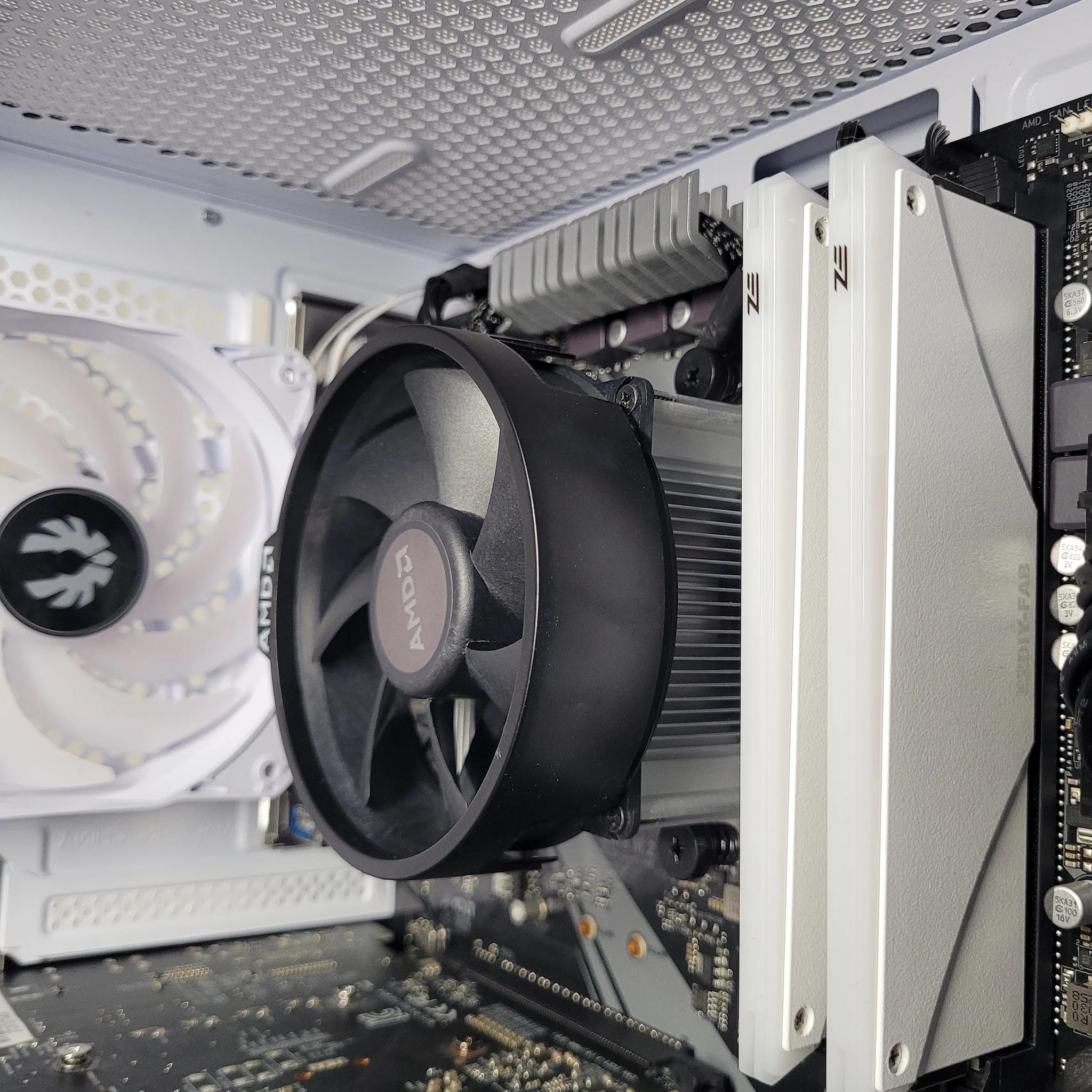 Entry White Gaming PC // Ryzen 7 1700 // GTX 1060 6GB // 16GB DDR4 // 1TB SSD // WI-FI