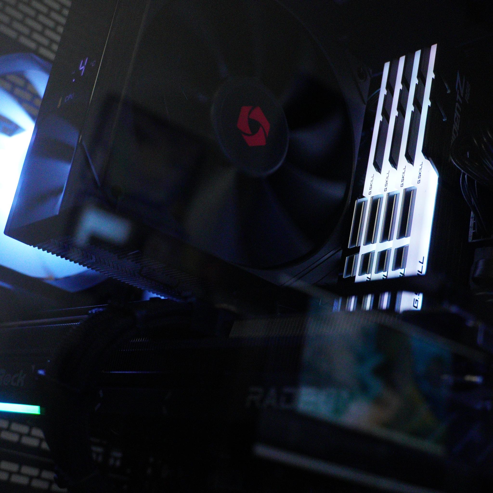 Dead End | 5700X3D | RX 9070 16GB | 1TB SATA + 256GB NVME | 32G DDR4 | WIFI + BT
