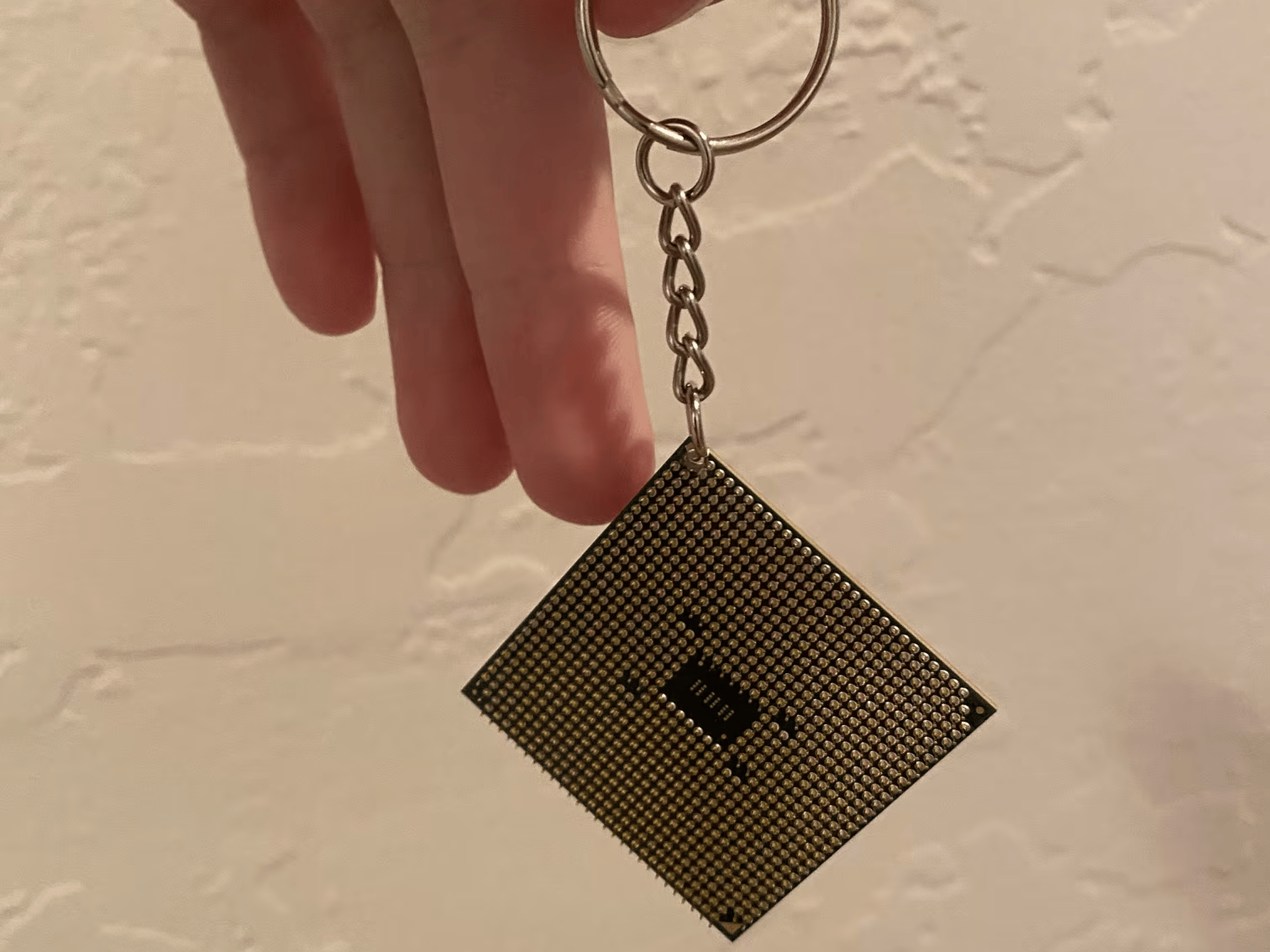 AMD A4-2400 CPU KEYCHAIN
