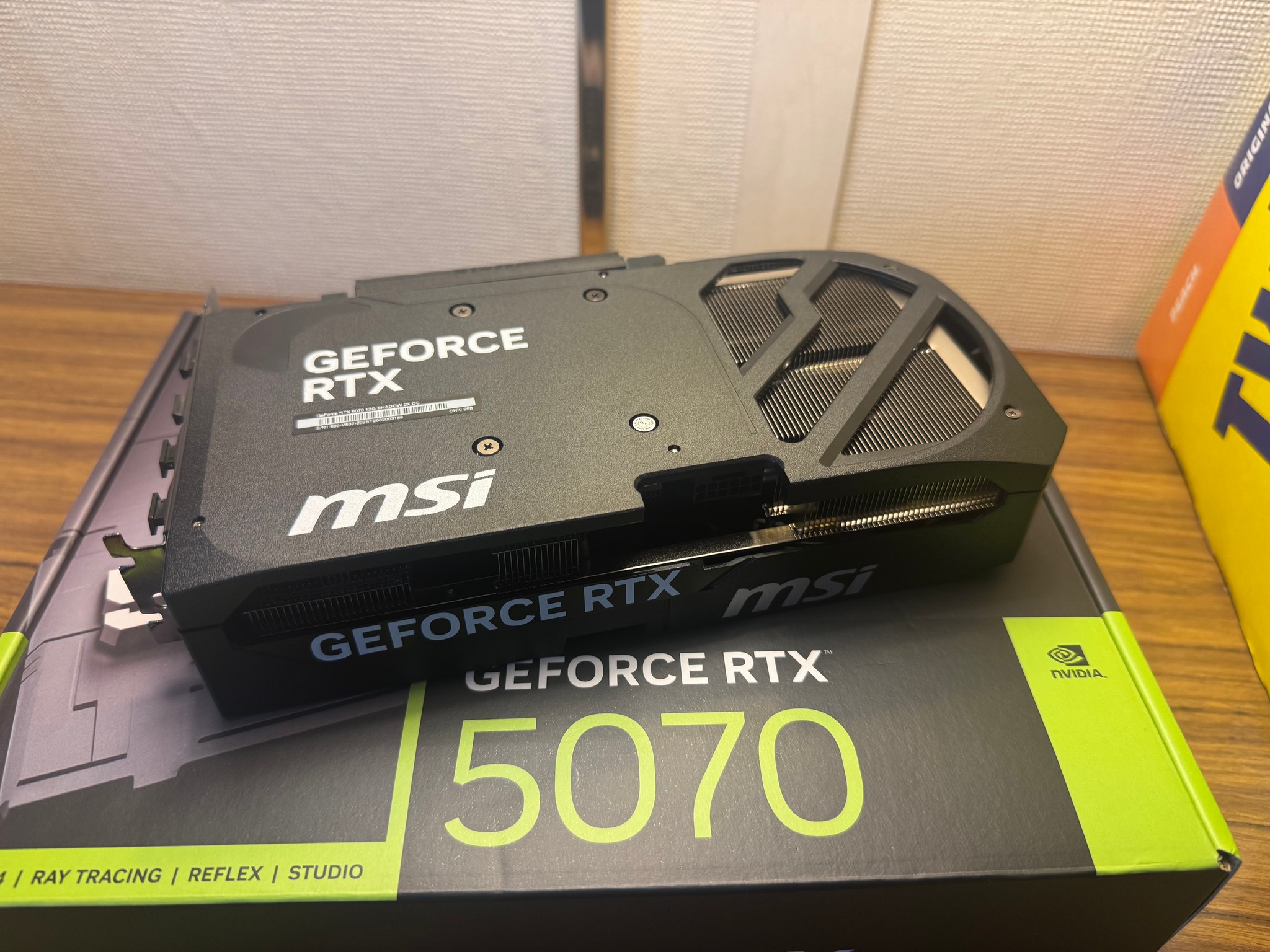 MSI GeForce RTX 5070 12G SHADOW 2X OC