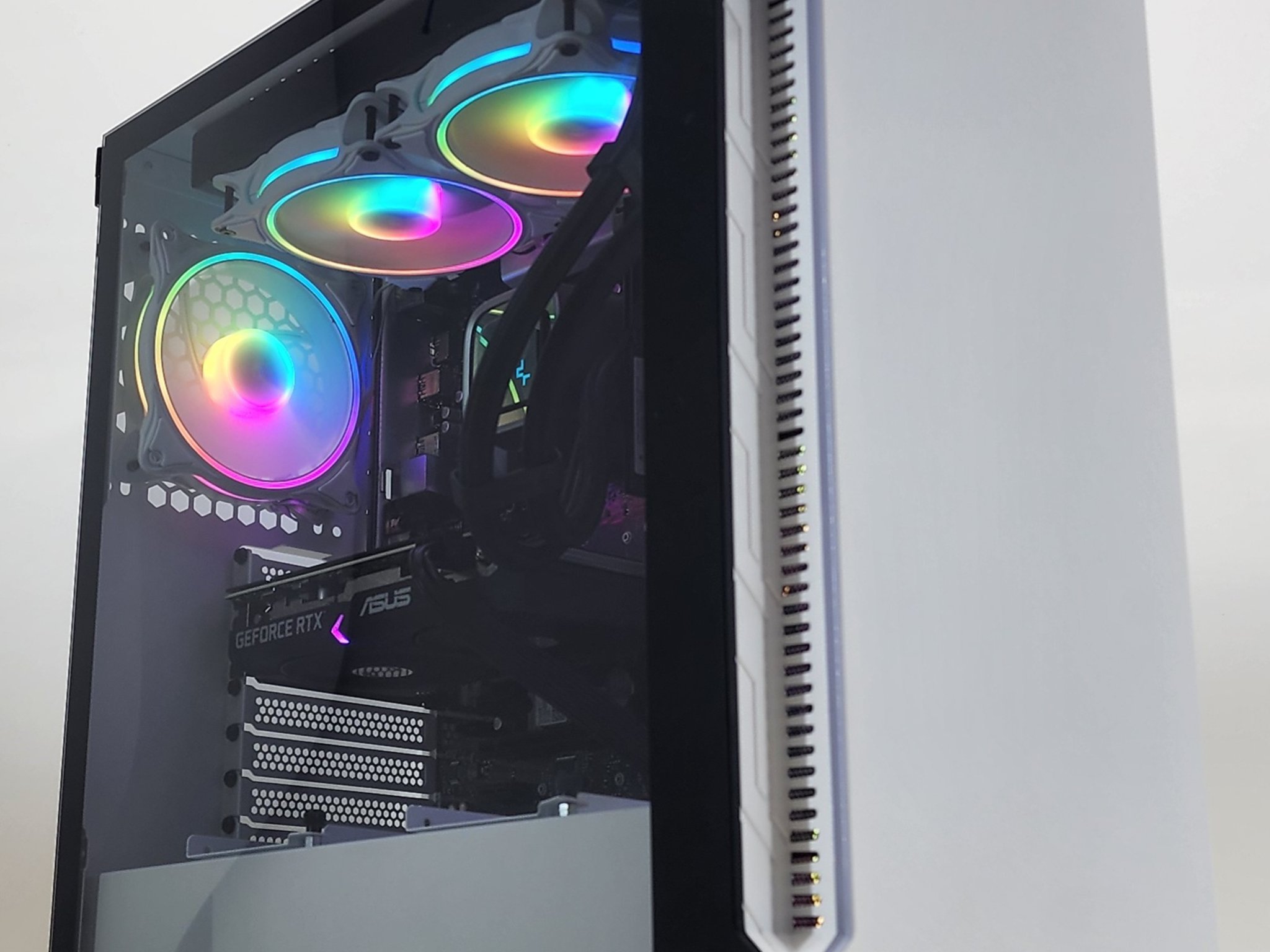 Gaming PC i5-12600KF 16GB RAM 1TB SSD RTX 3060 8GB Windows 11 Computer