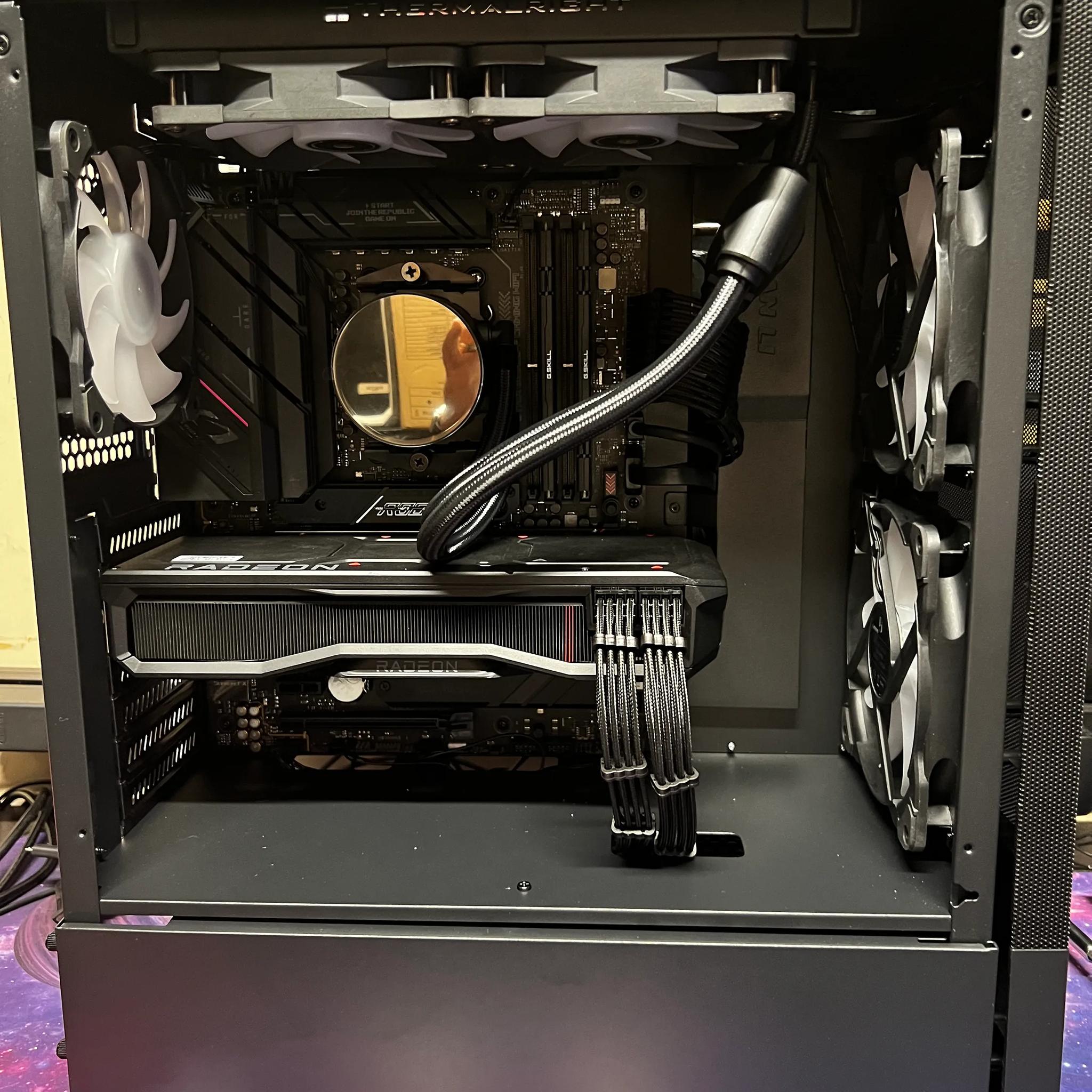 Hydra || AMD Ryzen 5 7600X + AMD Radeon RX 7900 XT