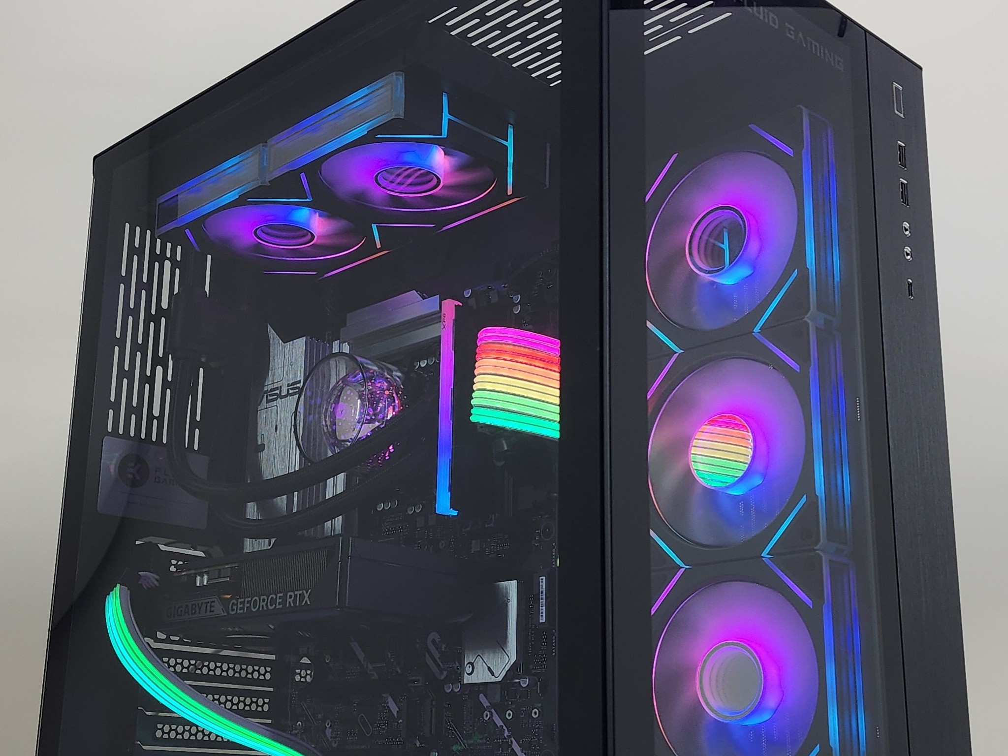 Gaming PC Intel Ultra 5 225F 16GB RAM 1TB SSD RTX 5060  8GB Windows 11 Computer