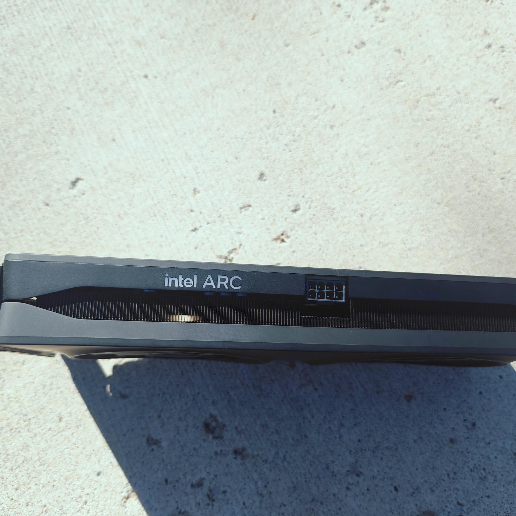 Intel ARC B580 Limited Edition