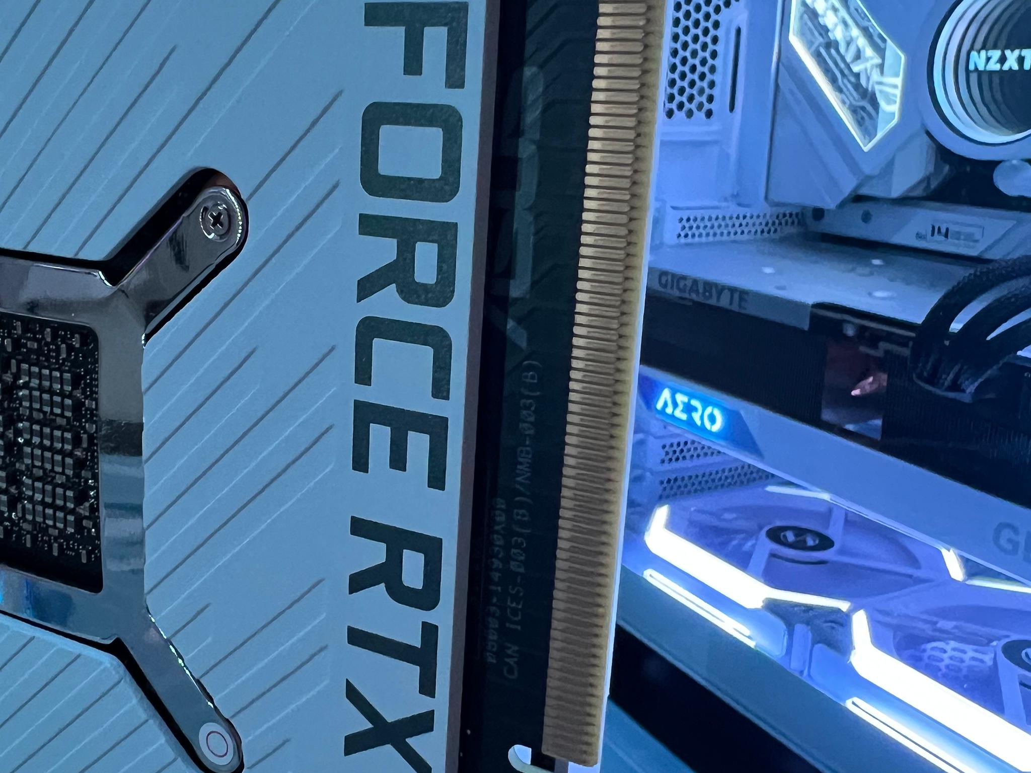 ASUS STRIX RTX 3080 10GB - White Edition 