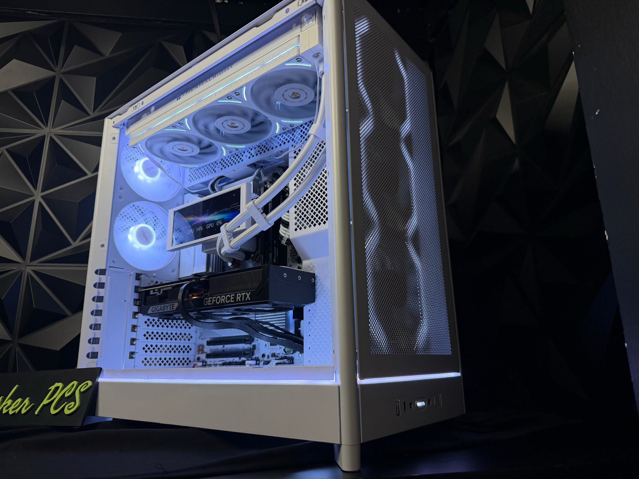 🌑❄️ MIDNIGHT GLACIER ❄️🌑 Ryzen 7 7800X3D| RTX 5070| 64 GB DDR5| 2.5 TB NVMe| 850W PSU