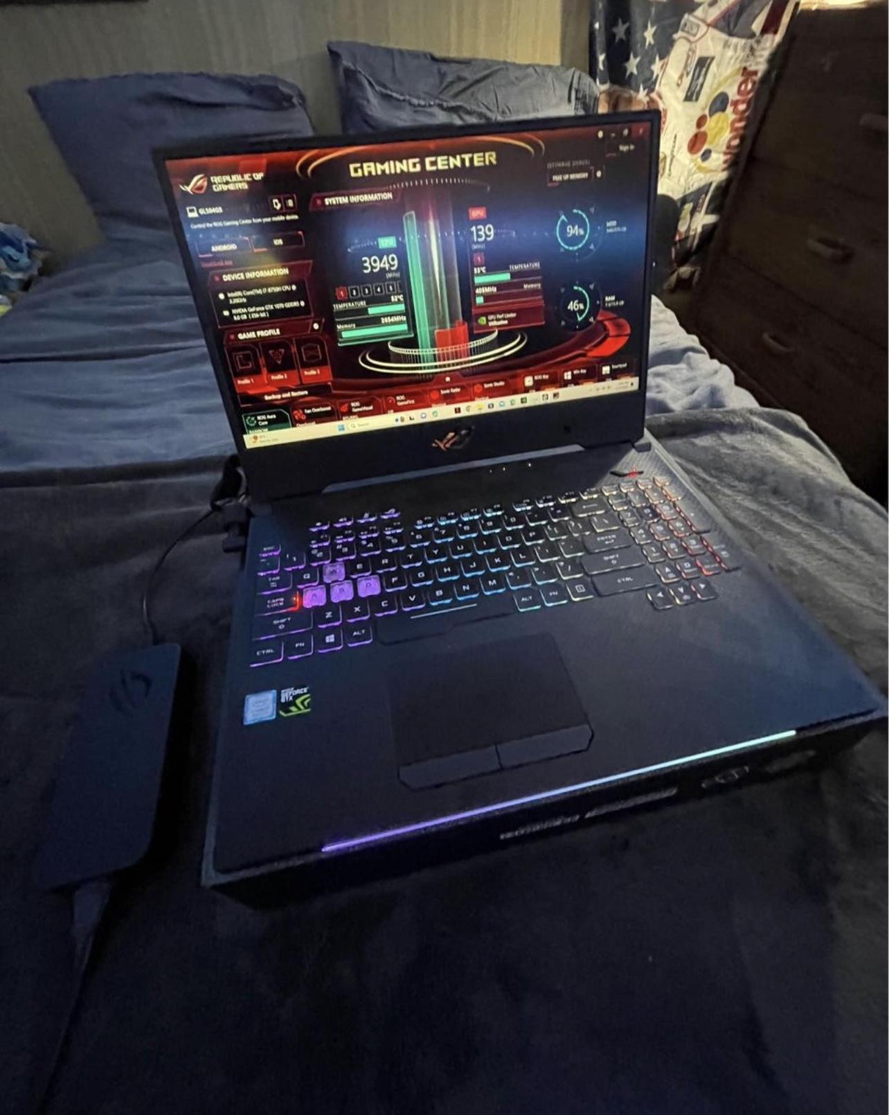 ASUS GL504G STRIX