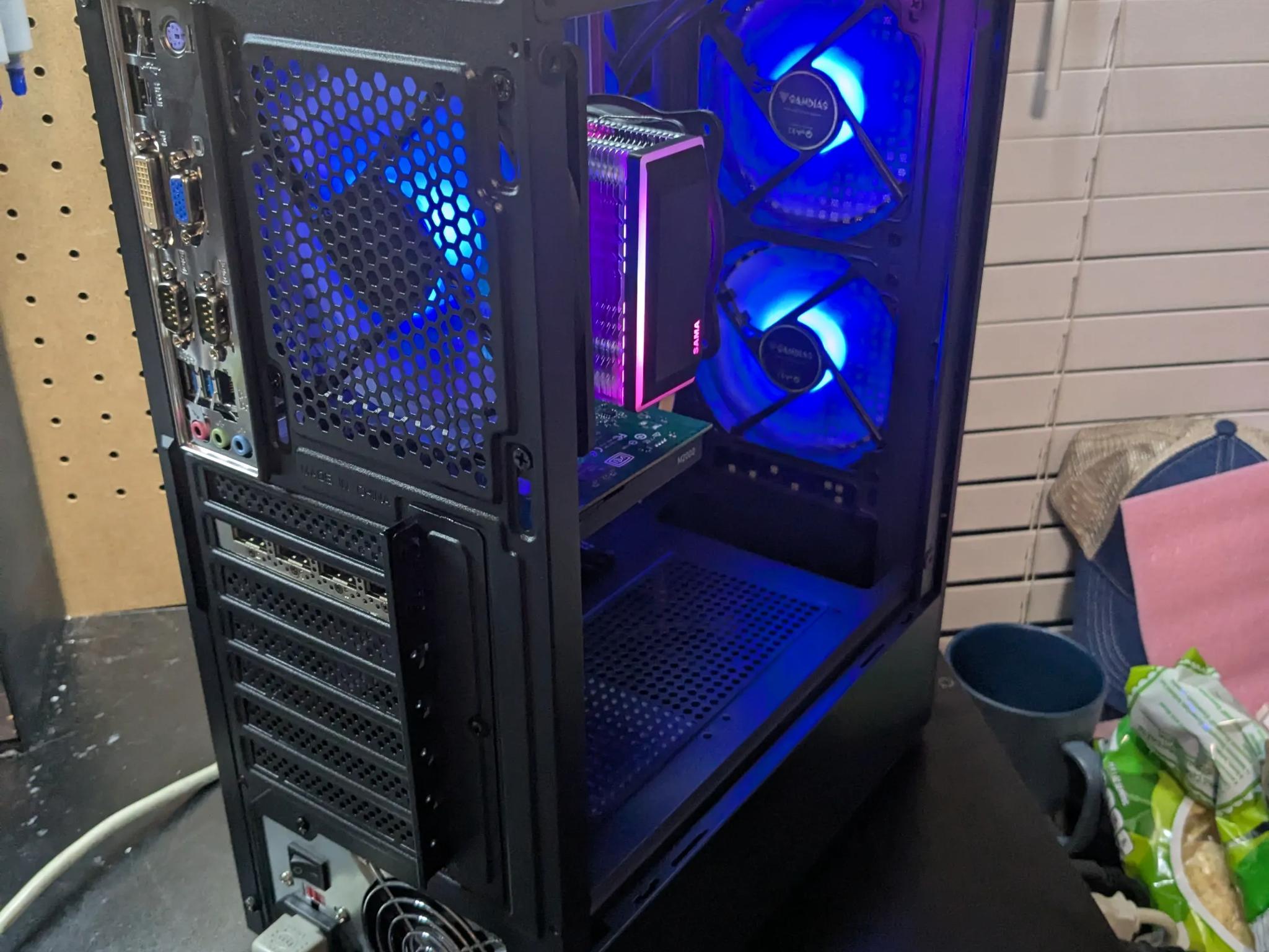 70 FPS Fortnite | 180 Day Warranty | i5-4570S, 16GB RAM, 500GB SSD, Nvidia 4GB GPU, RGB, Wifi, Win10