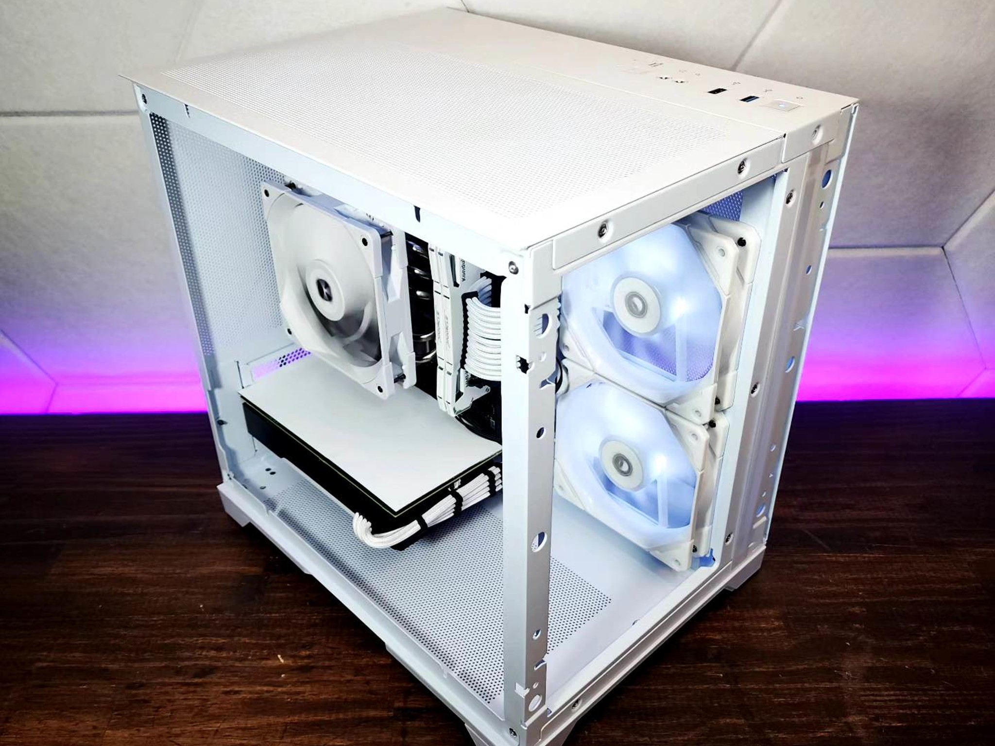🤍💙🤍 RTX 2060 // Core i5 8500 // 16GB 3600MHz* // 1TB SSD