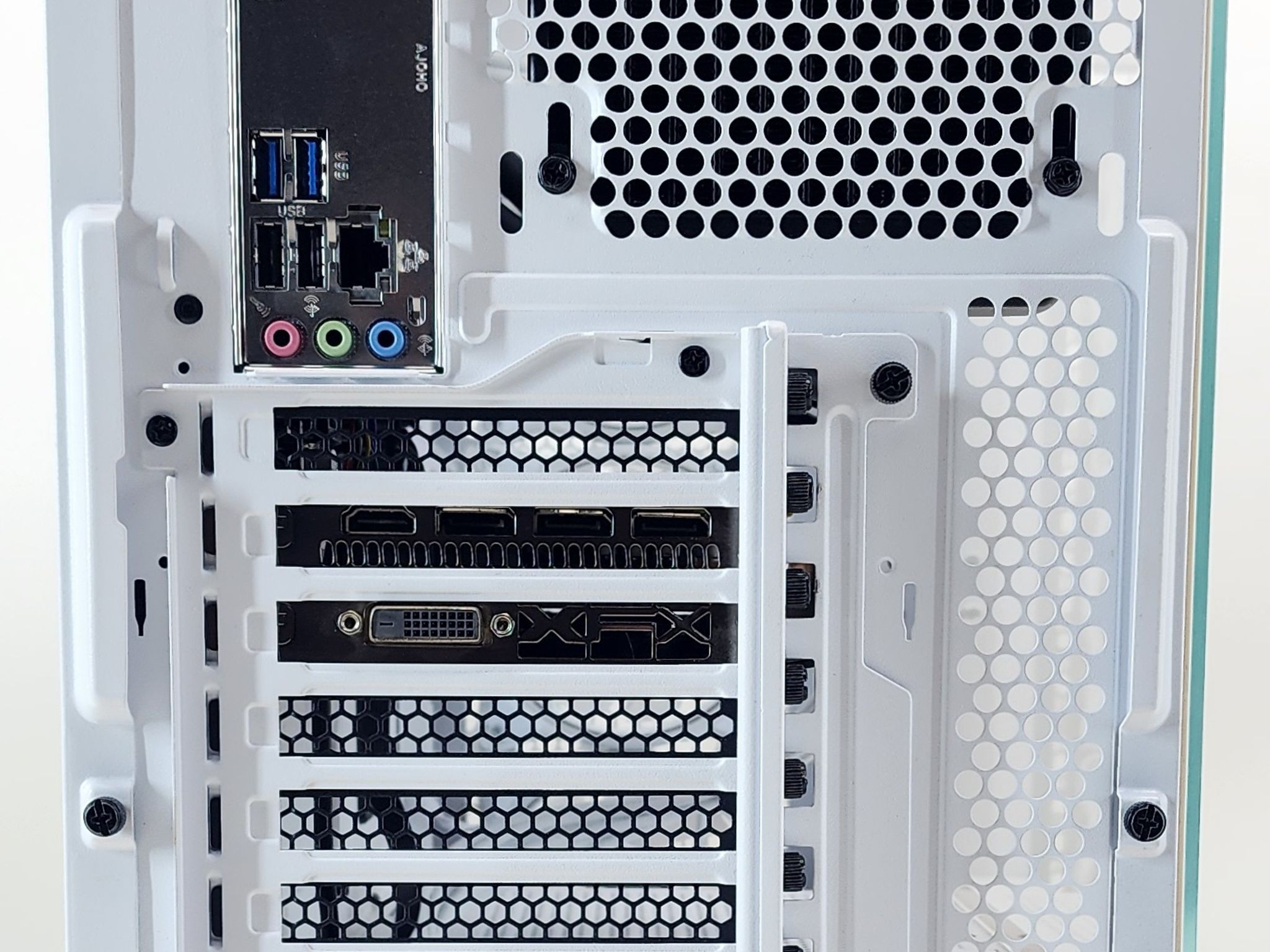 Gaming PC i3-9100F 8GB RAM 128GB SSD + 500GB HDD RX 470 8GB Windows 11 Computer