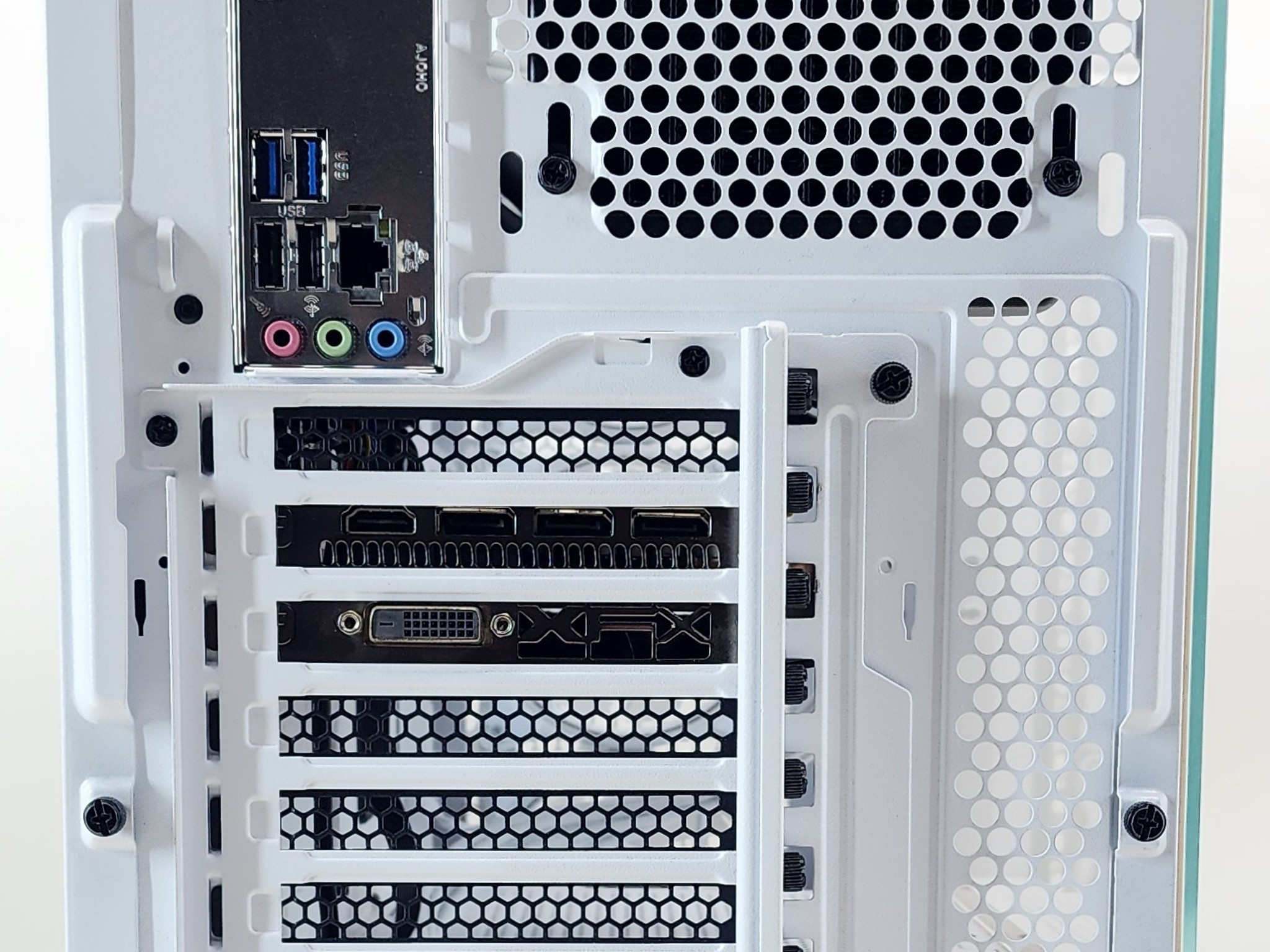 Gaming PC i3-9100F 8GB RAM 128GB SSD + 500GB HDD RX 470 8GB Windows 11 Computer