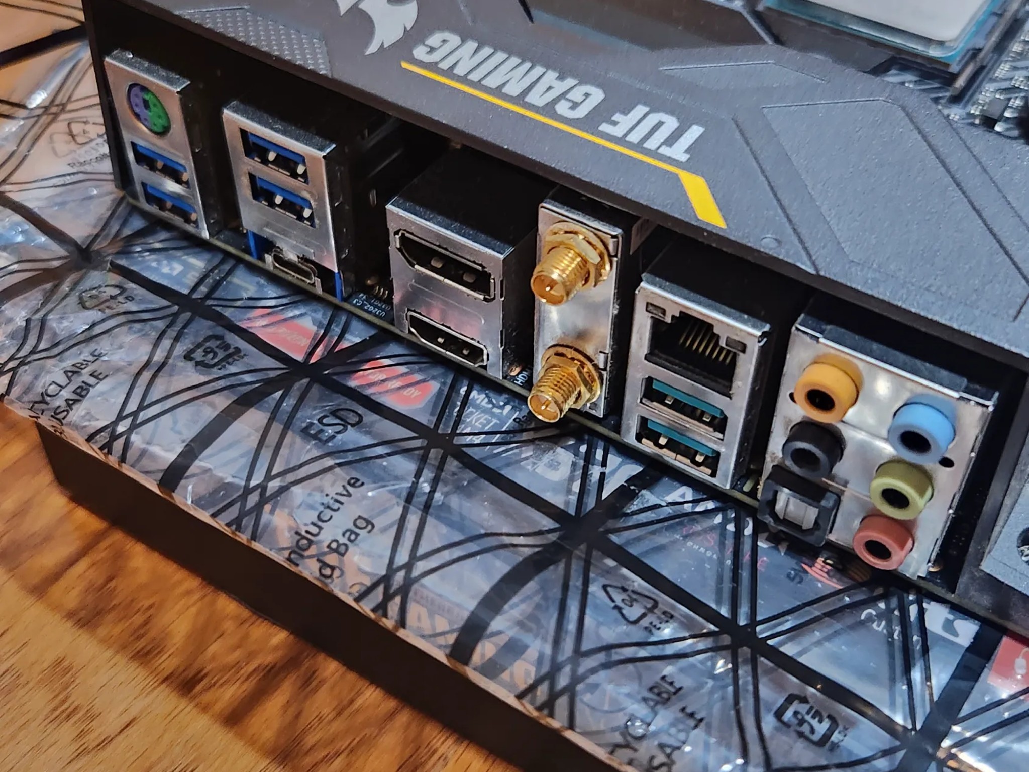 ASUS TUF x570-PLUS (WI-FI) AND Ryzen 7 3700X, 16gb RAM, 256GB M.2 (with Win 10 installed)