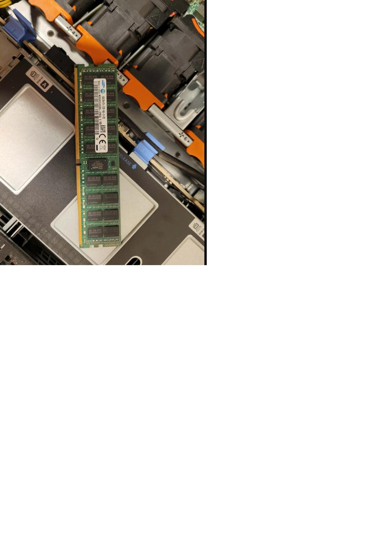 Server Memory RAM- 16gb 2Rx4 PC4-2133P-RA0-10-P20