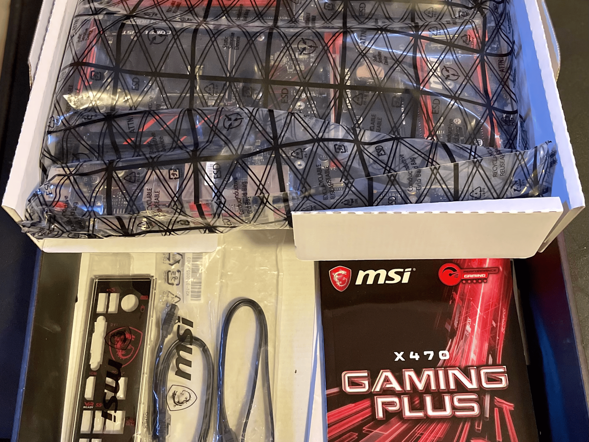 MSI X470 Gaming Plus AMD AM4 ATX DDR4-SDRAM Motherboard