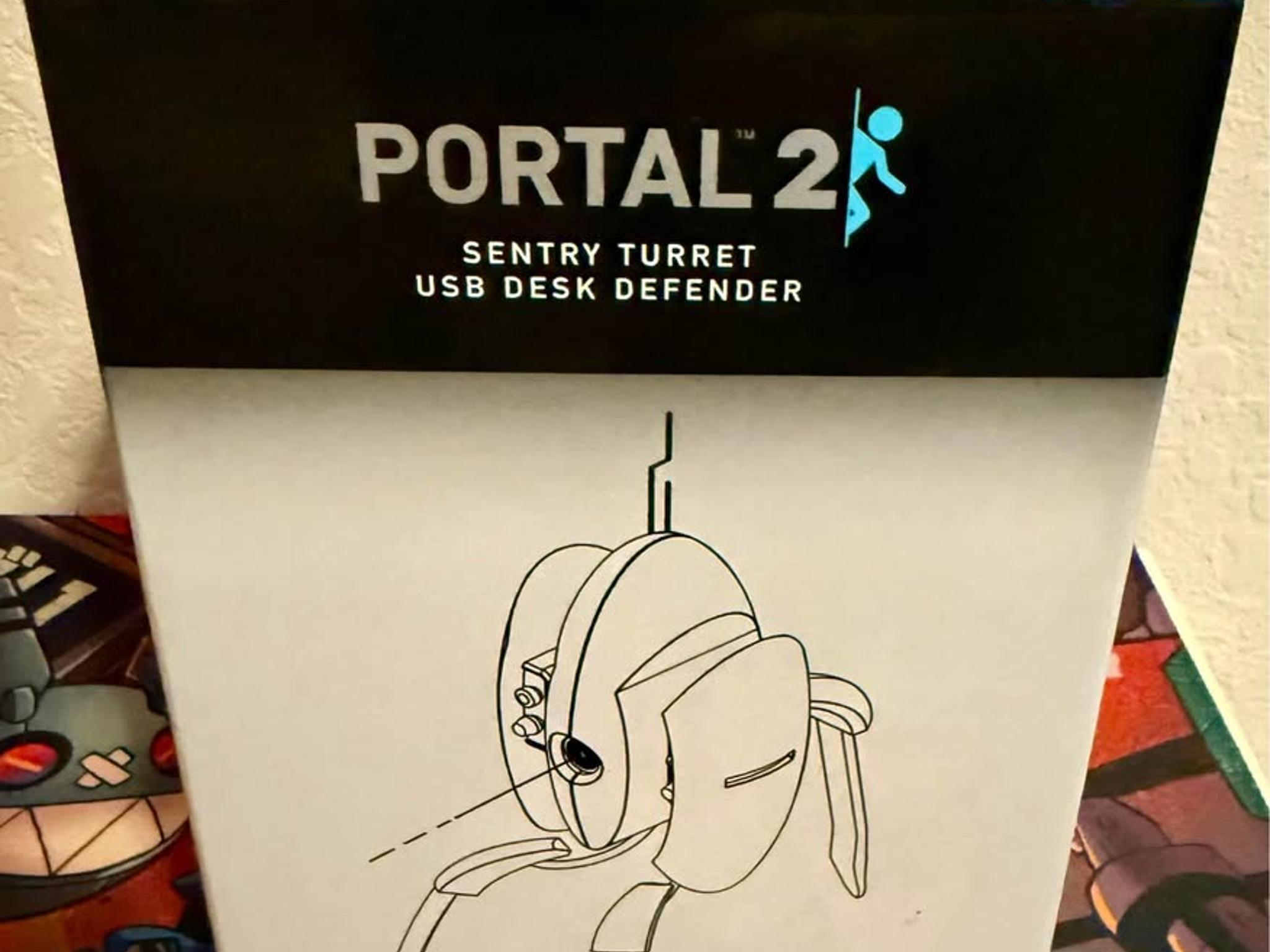 ThinkGeek Portal 2 Sentry Turret USB Desk Defender by Valve (Working Lights + Sound)