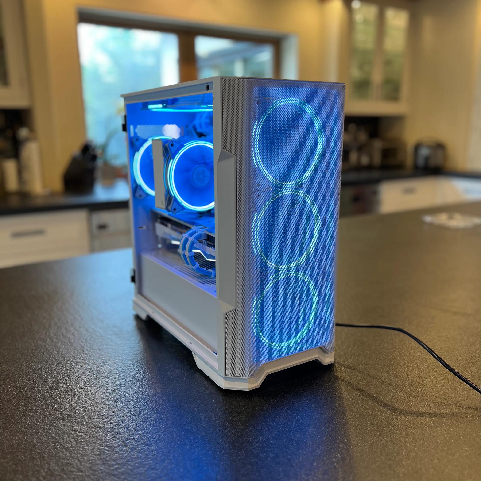 🤍💙 YESTON Sakura Build | i5-12400 | Radeon RX 6700XT 💙🤍