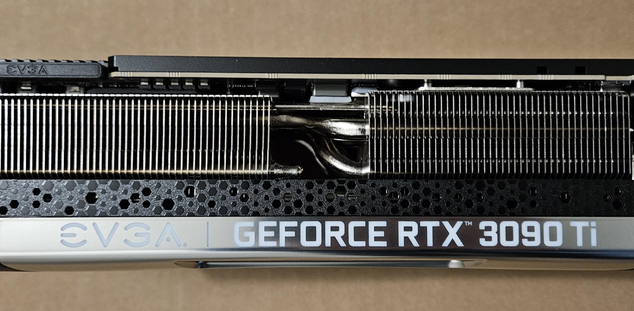 EVGA GeForce RTX 3090 Ti FTW3 ULTRA GAMING - USED - In good condtion