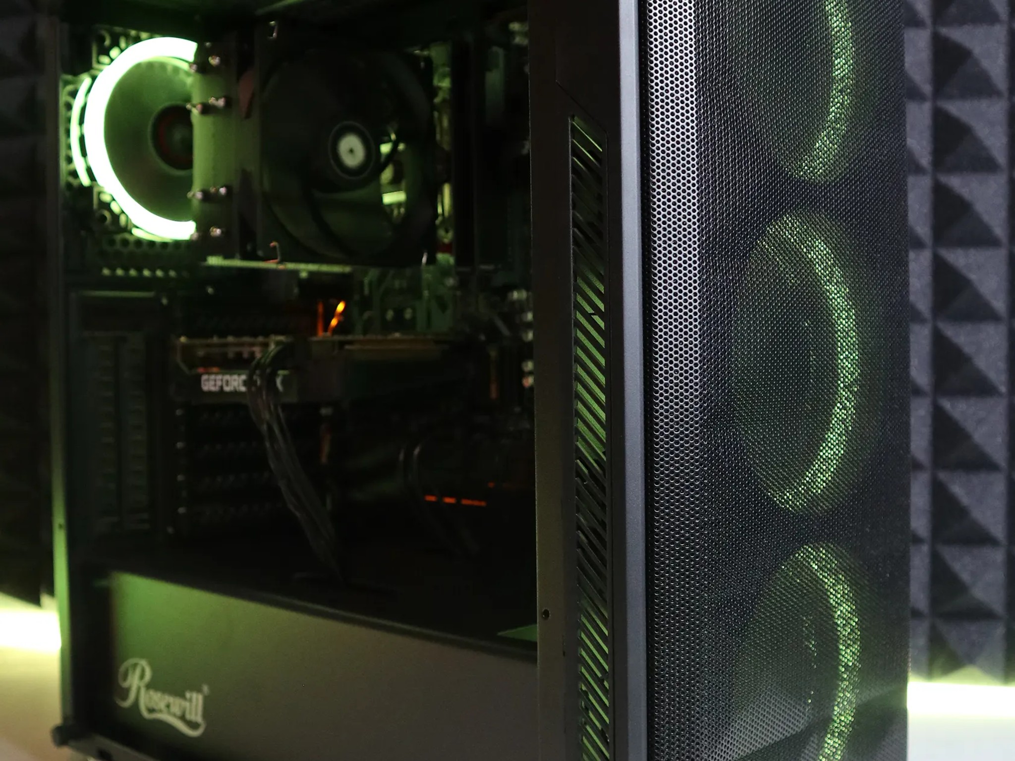 Edge | Ryzen 5 1600/GTX 1660S Gaming PC