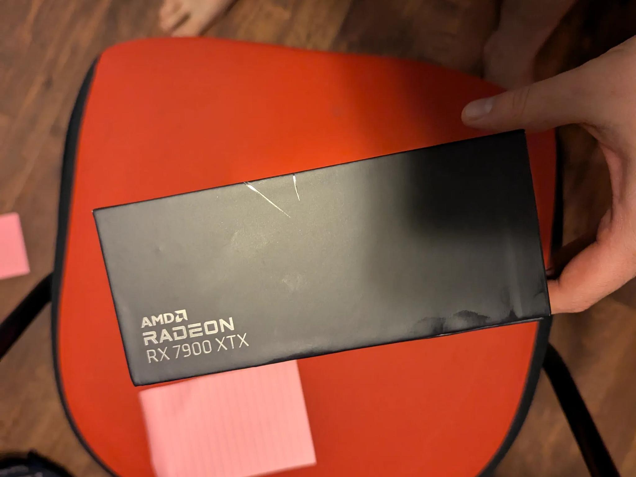 AMD Radeon RX 7900 XTX