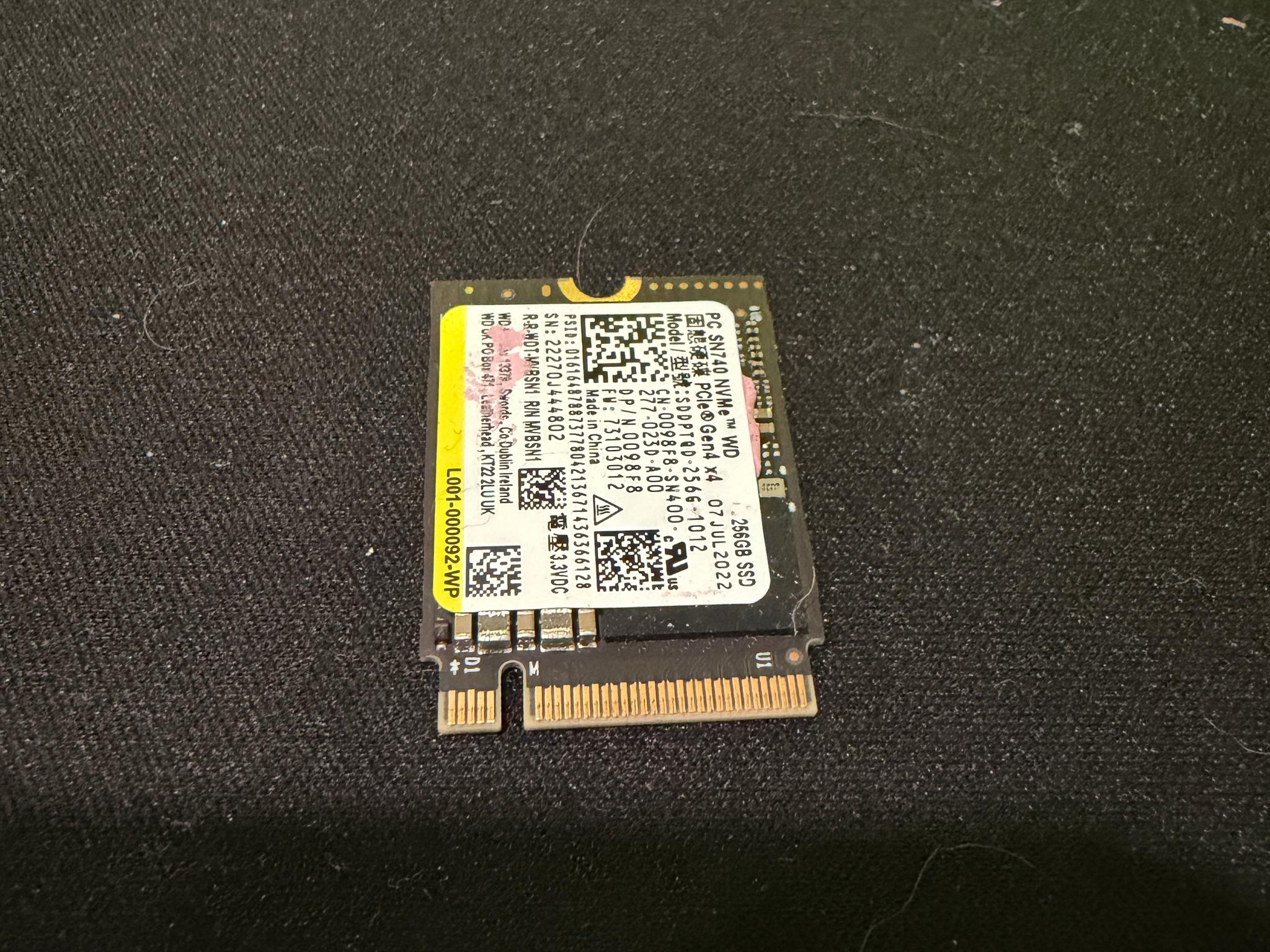 Western Digital 256gb 2230 NVMe drive Gen 4