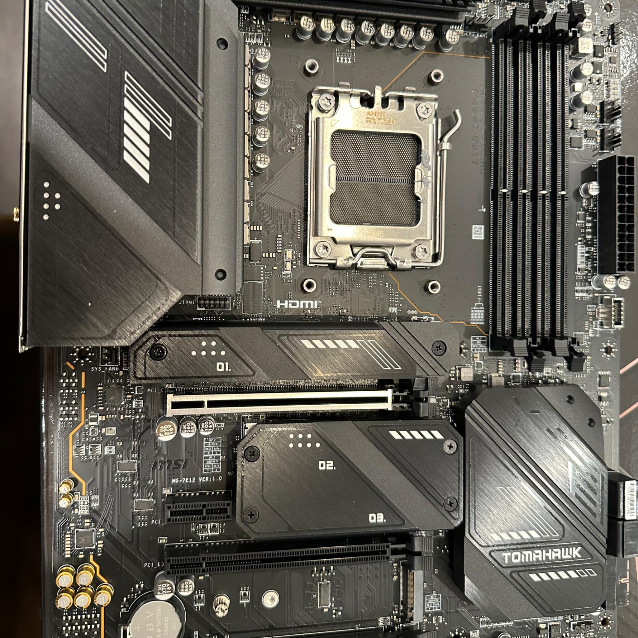 MSI MAG X670E Tomahawk Wifi