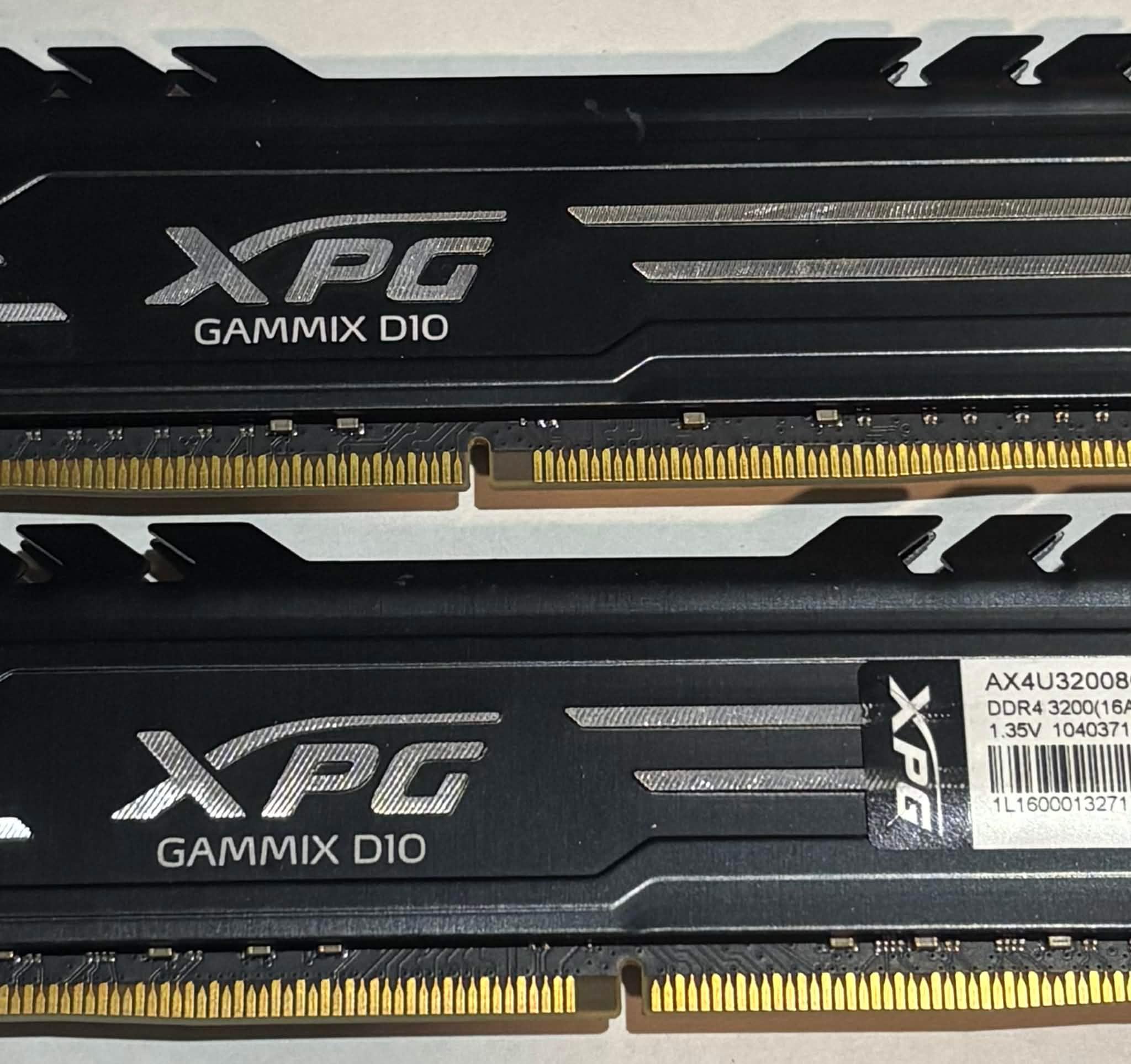 XPG Gammix D10 16GB (2x8GB) DDR4 3200MHz CL16 Gaming Memory Kit | Tested Working