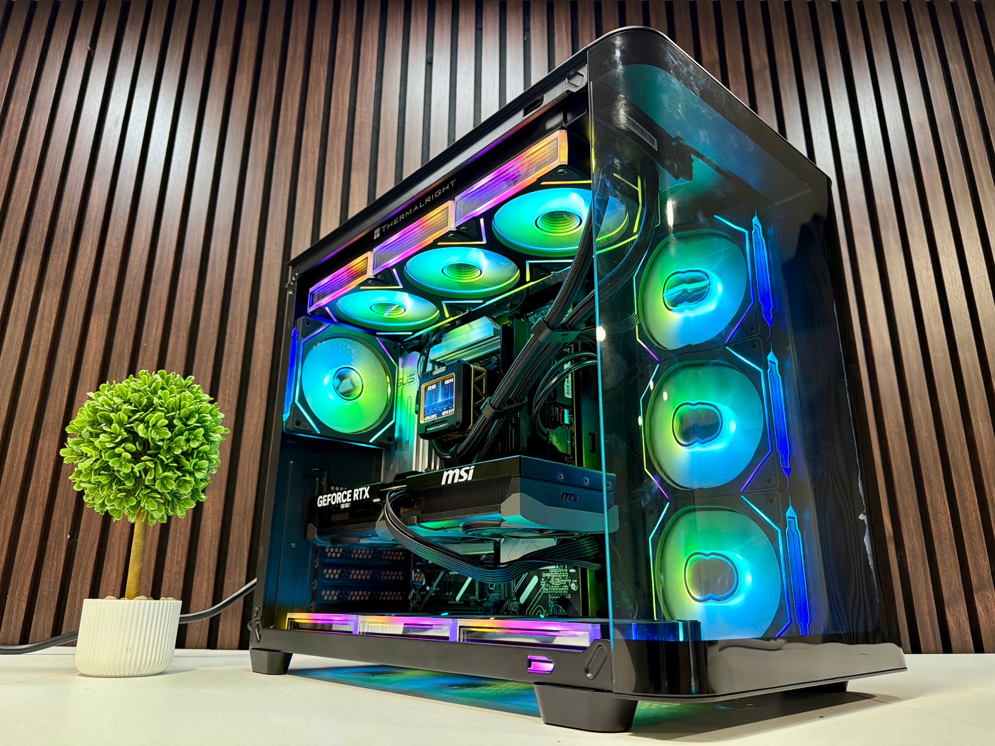 5070 TI | Ryzen 9800X3D | 32GB DDR5 | 2TB M.2 | 1000 Watt Gold PSU | LCD AIO