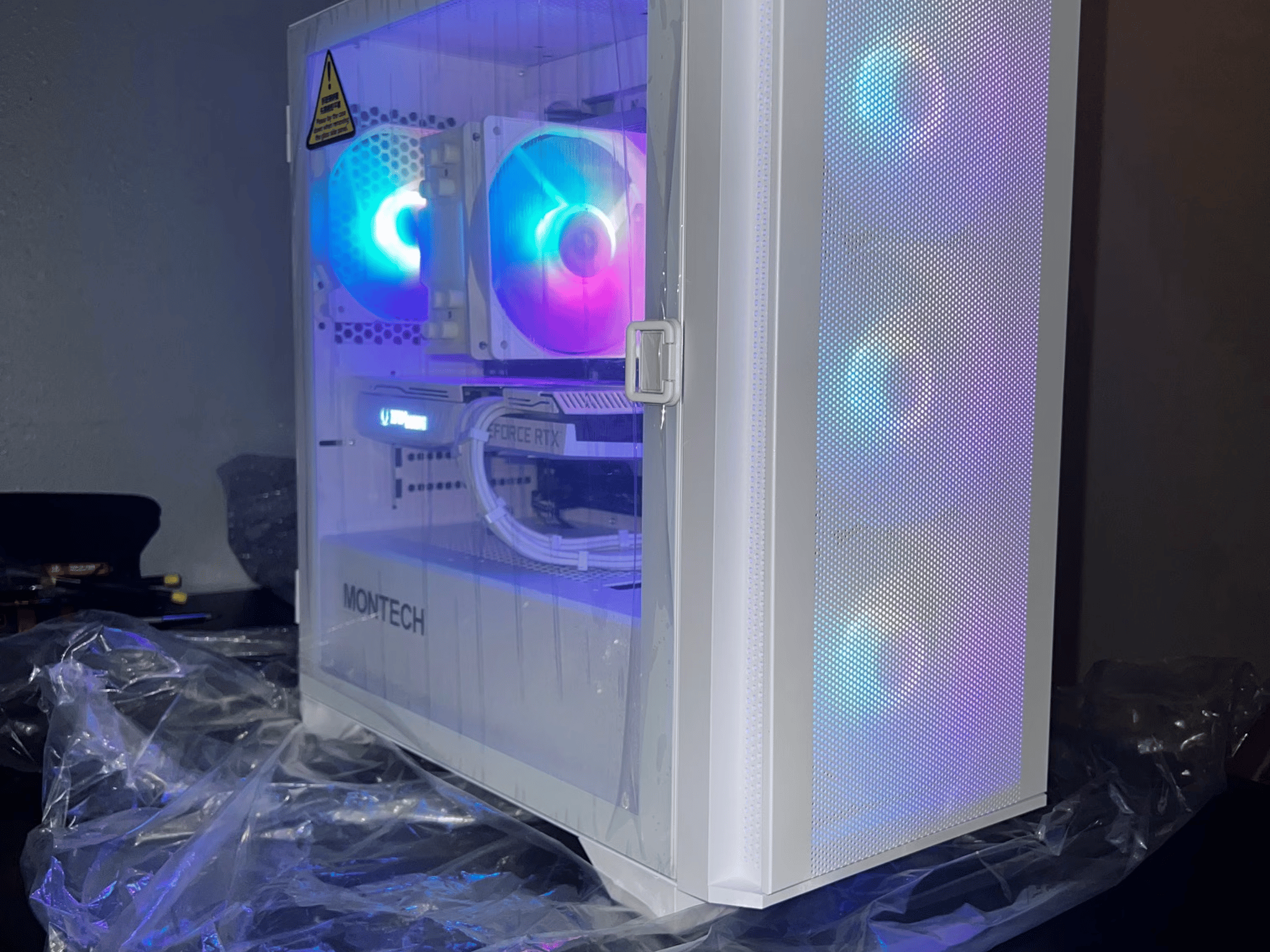 All White Custom Gaming PC | RTX 3060 + Ryzen 5 5600X