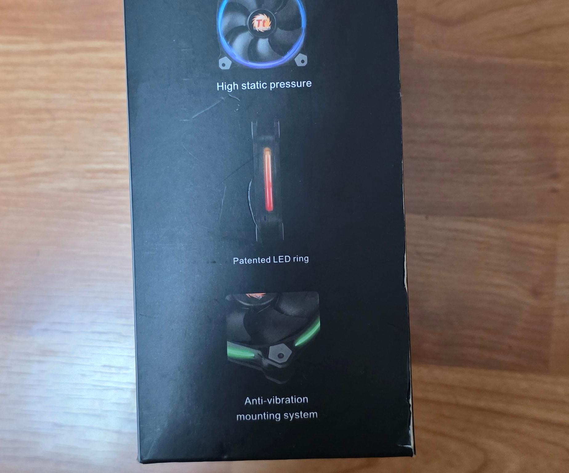 Thermaltake Riing 12 3x 120mm RGB fan kit with controller hub (CL-F042-PL12SW)