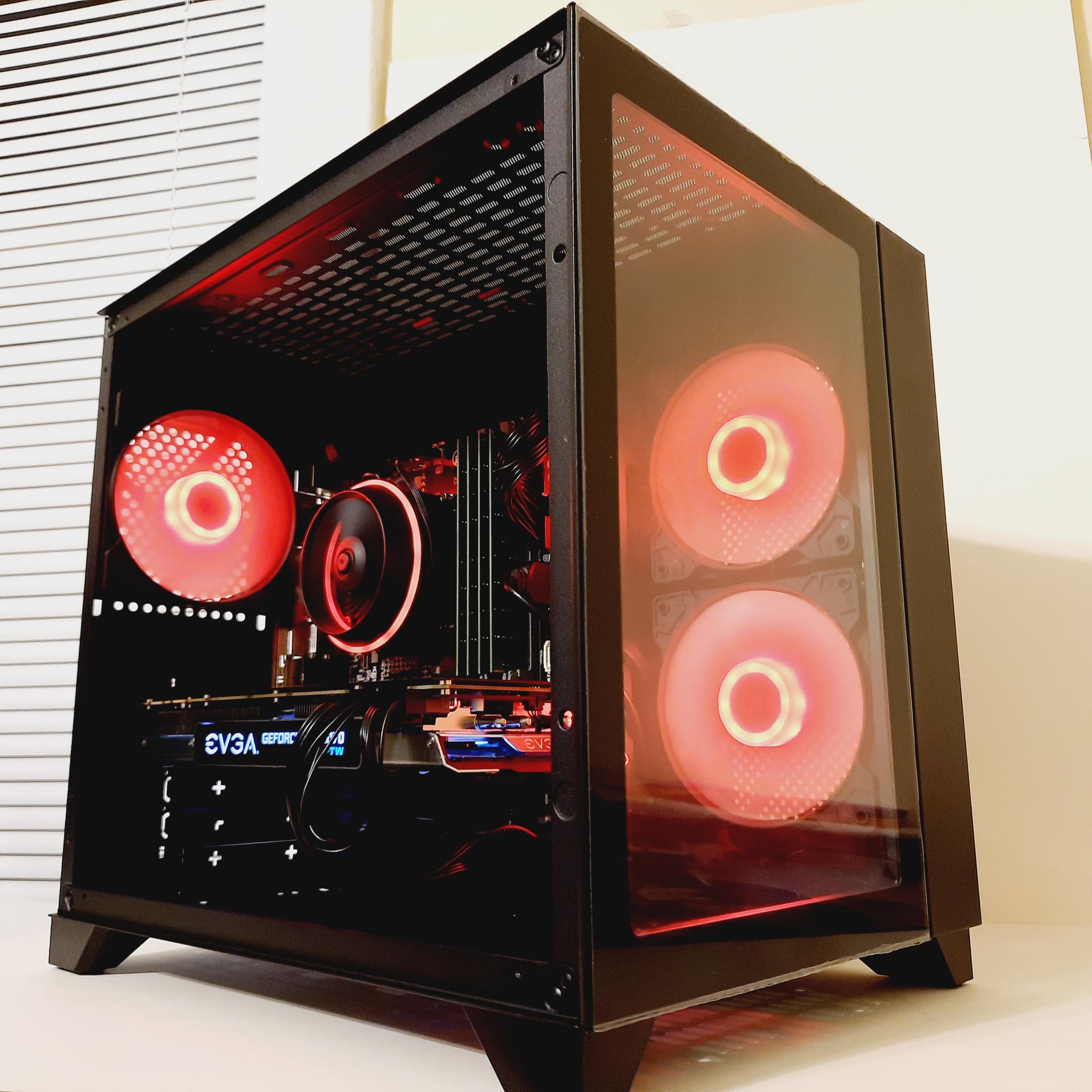 Newly built Gaming PC - Nvidia GTX 1070 8GB / Intel i7 4790 / 16GB RAM / 730GB SSD / RGB Fans